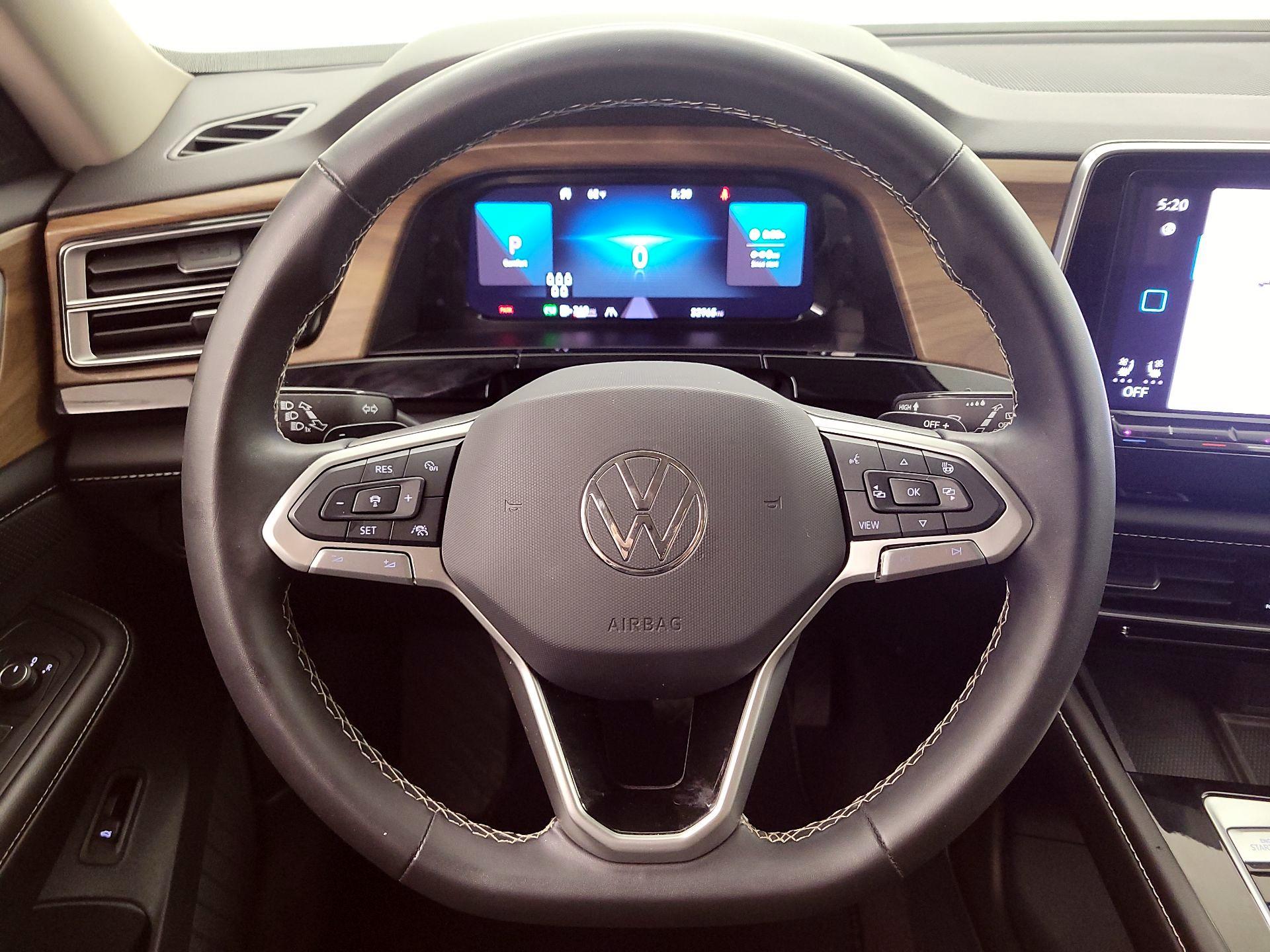 Thumbnail: 2024 Volkswagen Atlas - 10