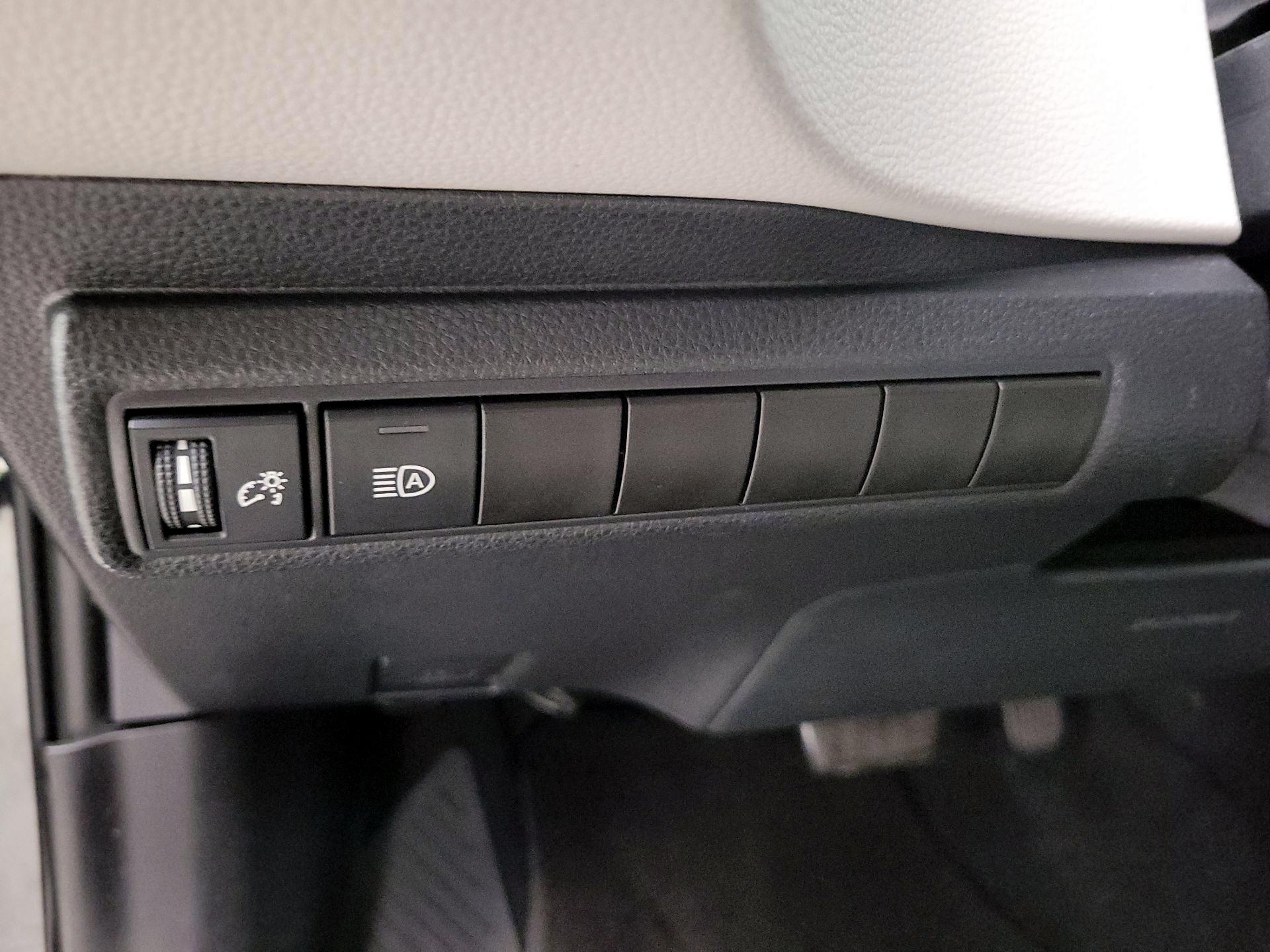 Thumbnail: 2022 Toyota Corolla - 13