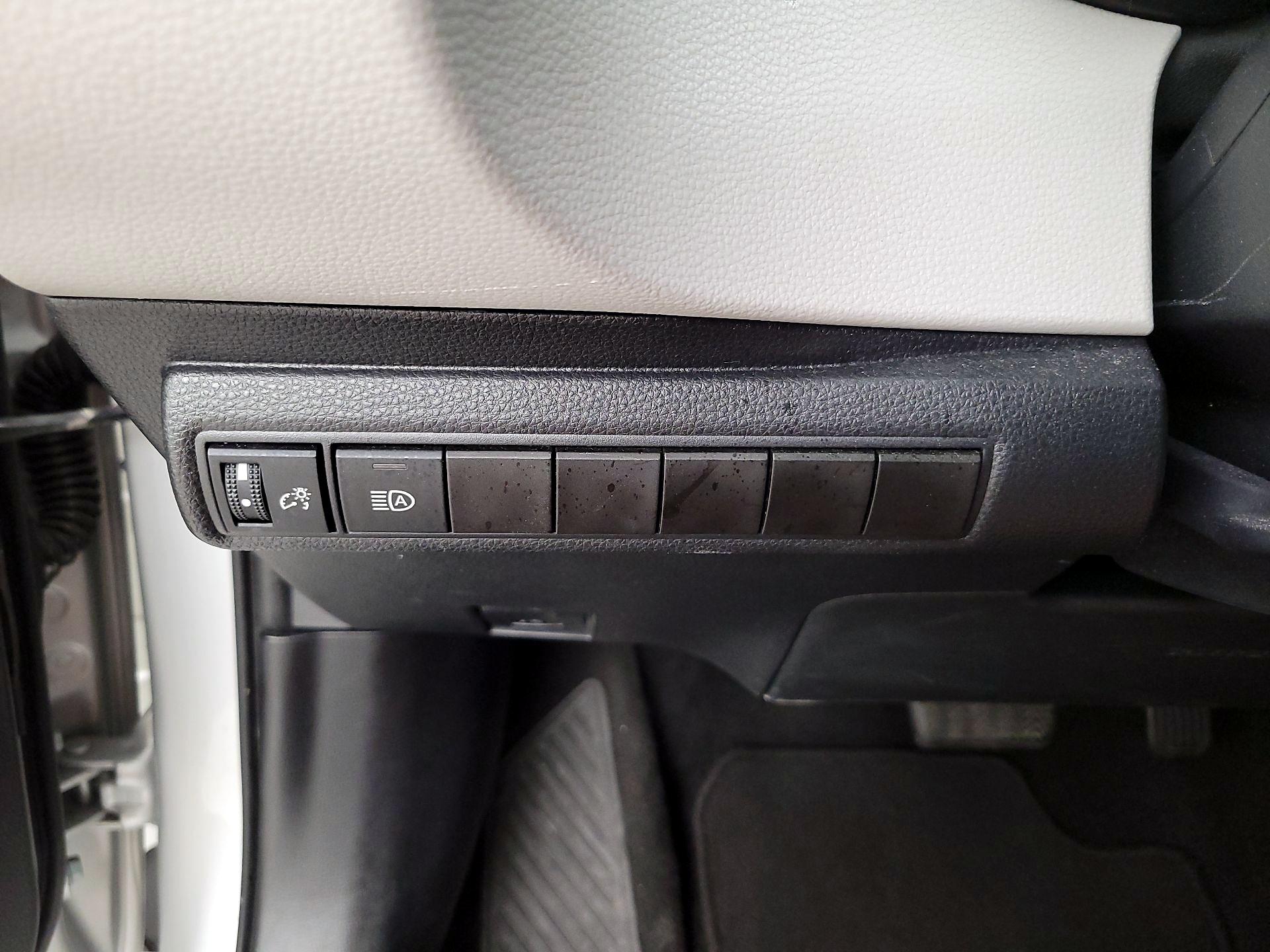 Thumbnail: 2023 Toyota Corolla - 13