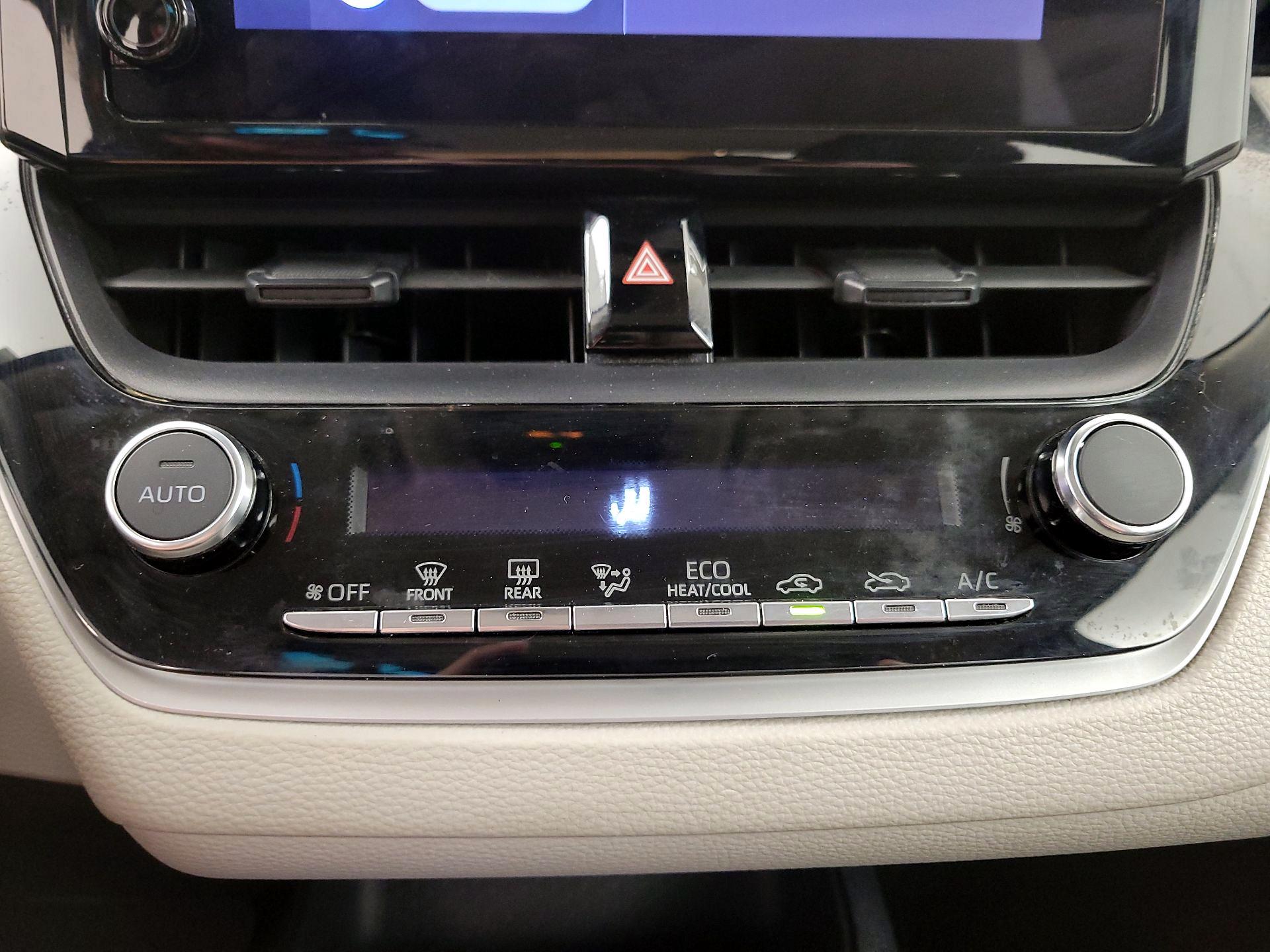 Thumbnail: 2023 Toyota Corolla - 16