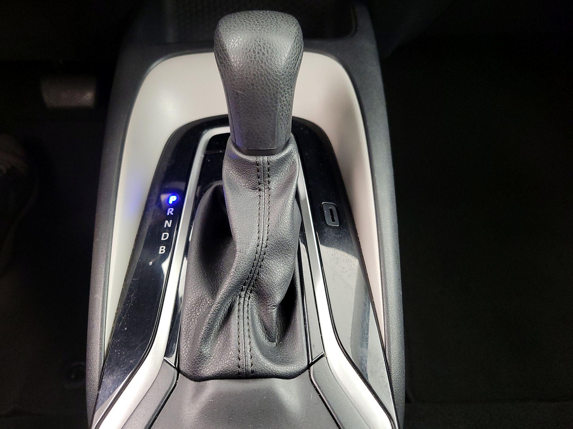 Thumbnail: 2023 Toyota Corolla - 17