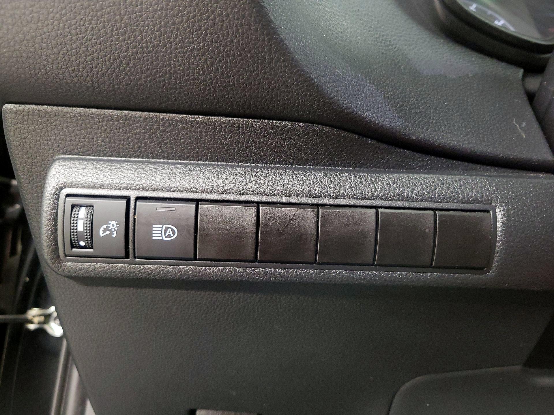 Thumbnail: 2023 Toyota Corolla - 13