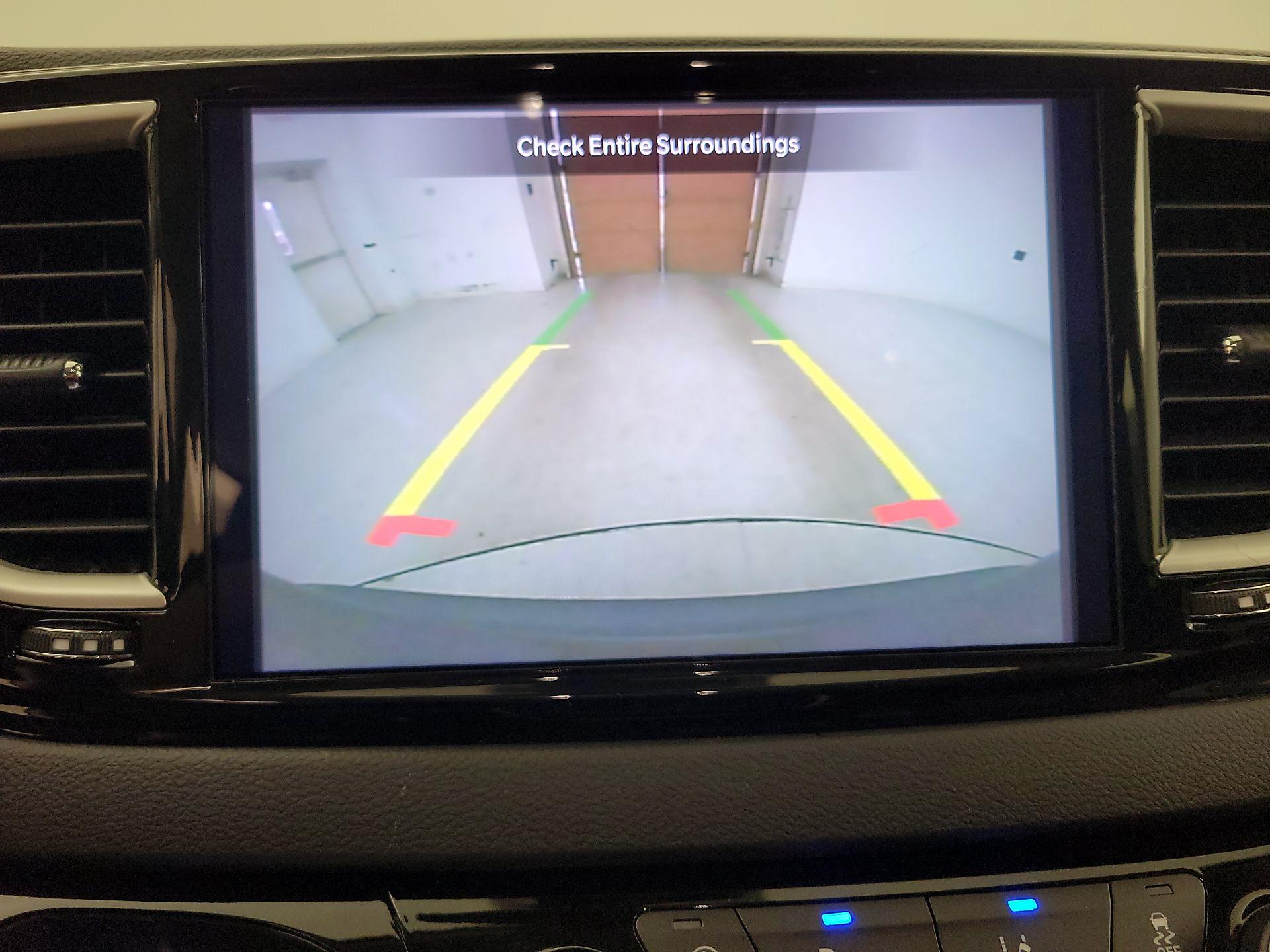 Thumbnail: 2023 Chrysler Pacifica - 14