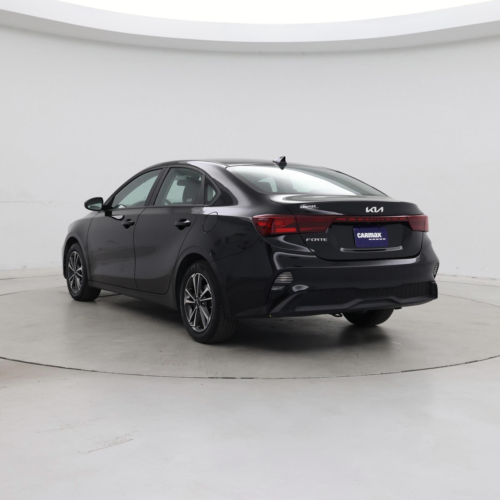 Thumbnail: 2024 Kia Forte - 2