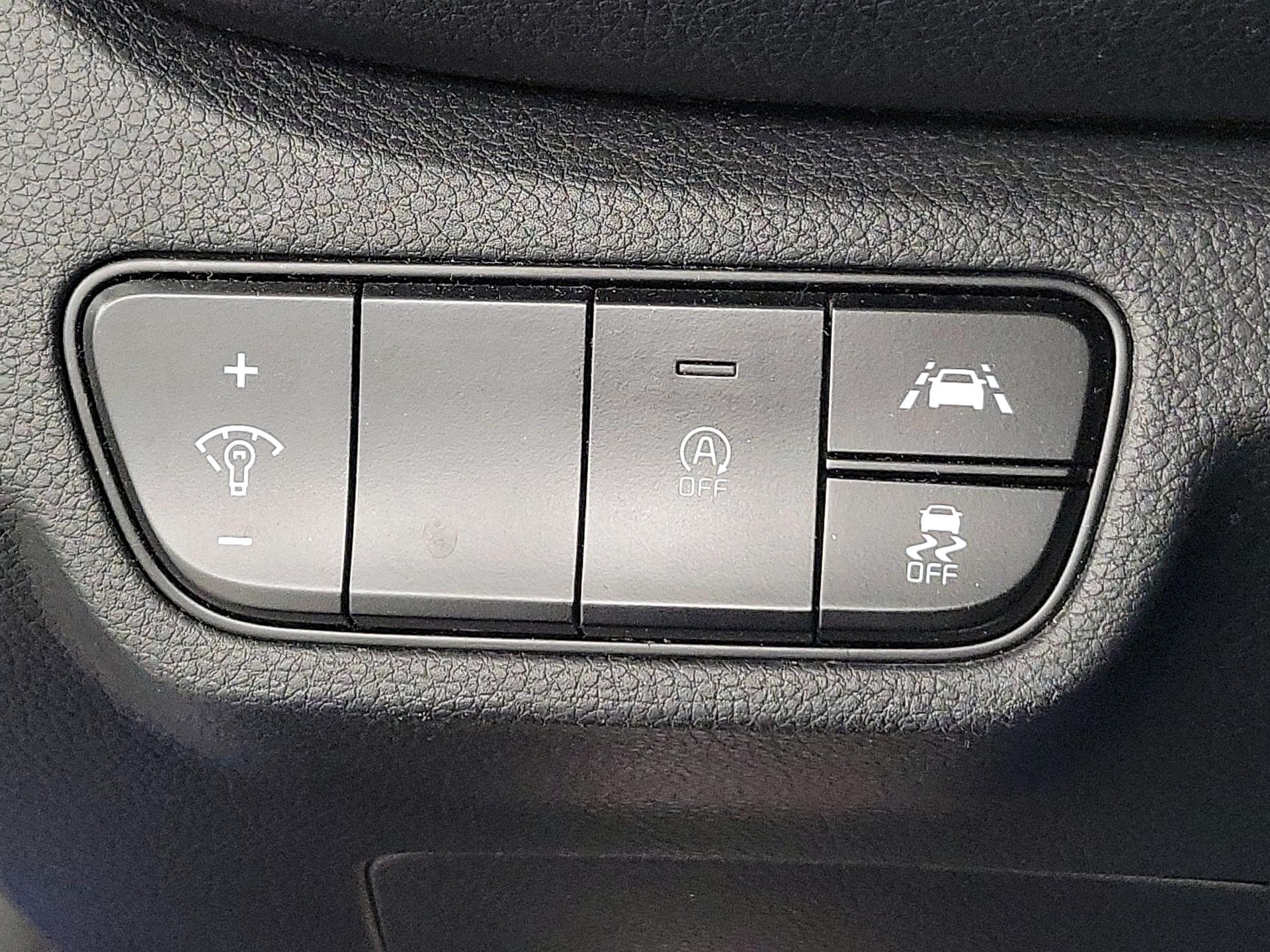 Thumbnail: 2021 Kia Seltos - 13