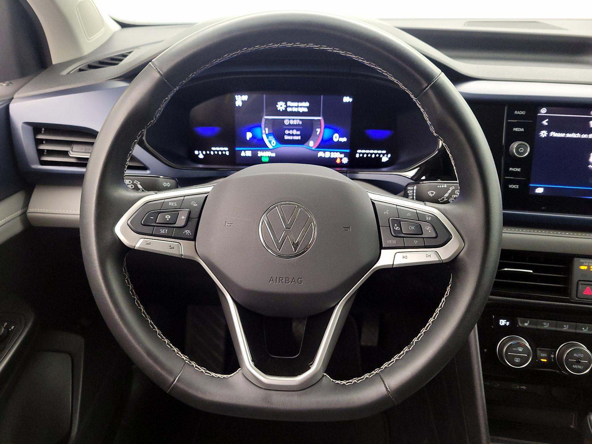 Thumbnail: 2024 Volkswagen Taos - 10