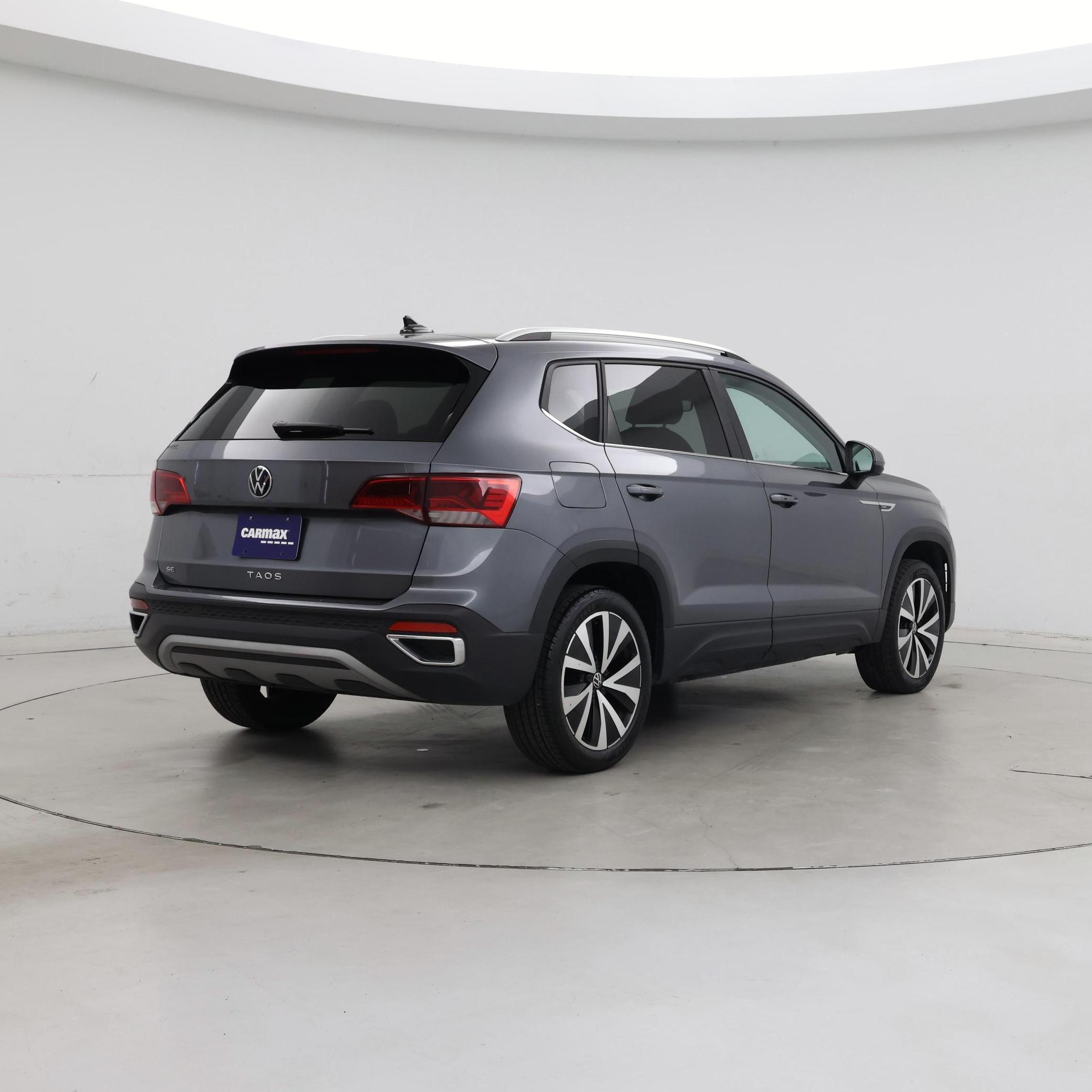 Thumbnail: 2024 Volkswagen Taos - 8