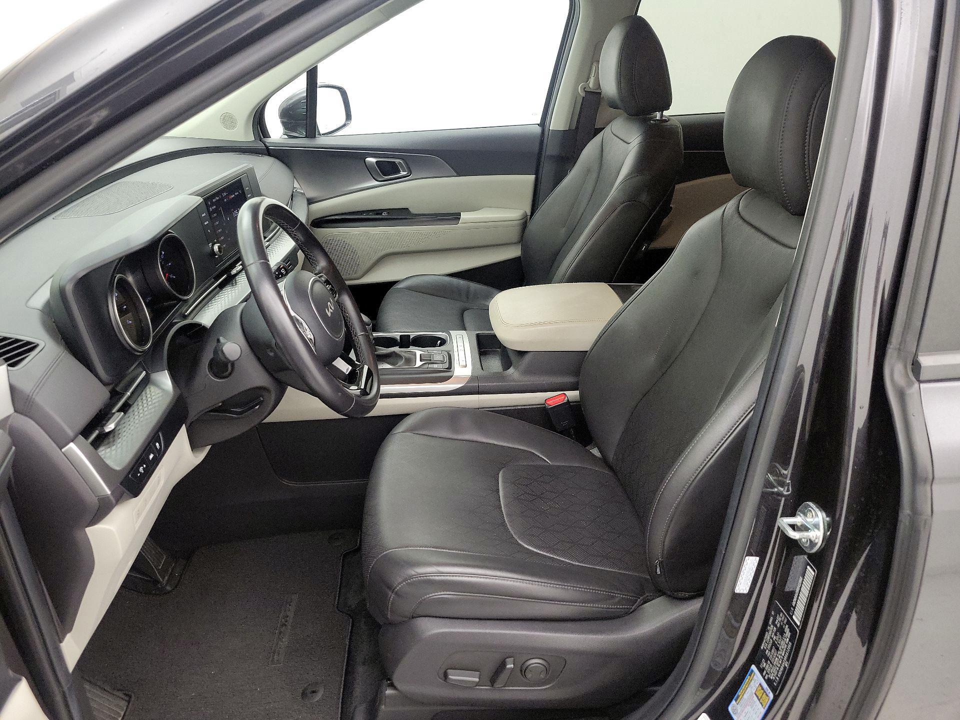 Thumbnail: 2024 Kia Carnival - 11