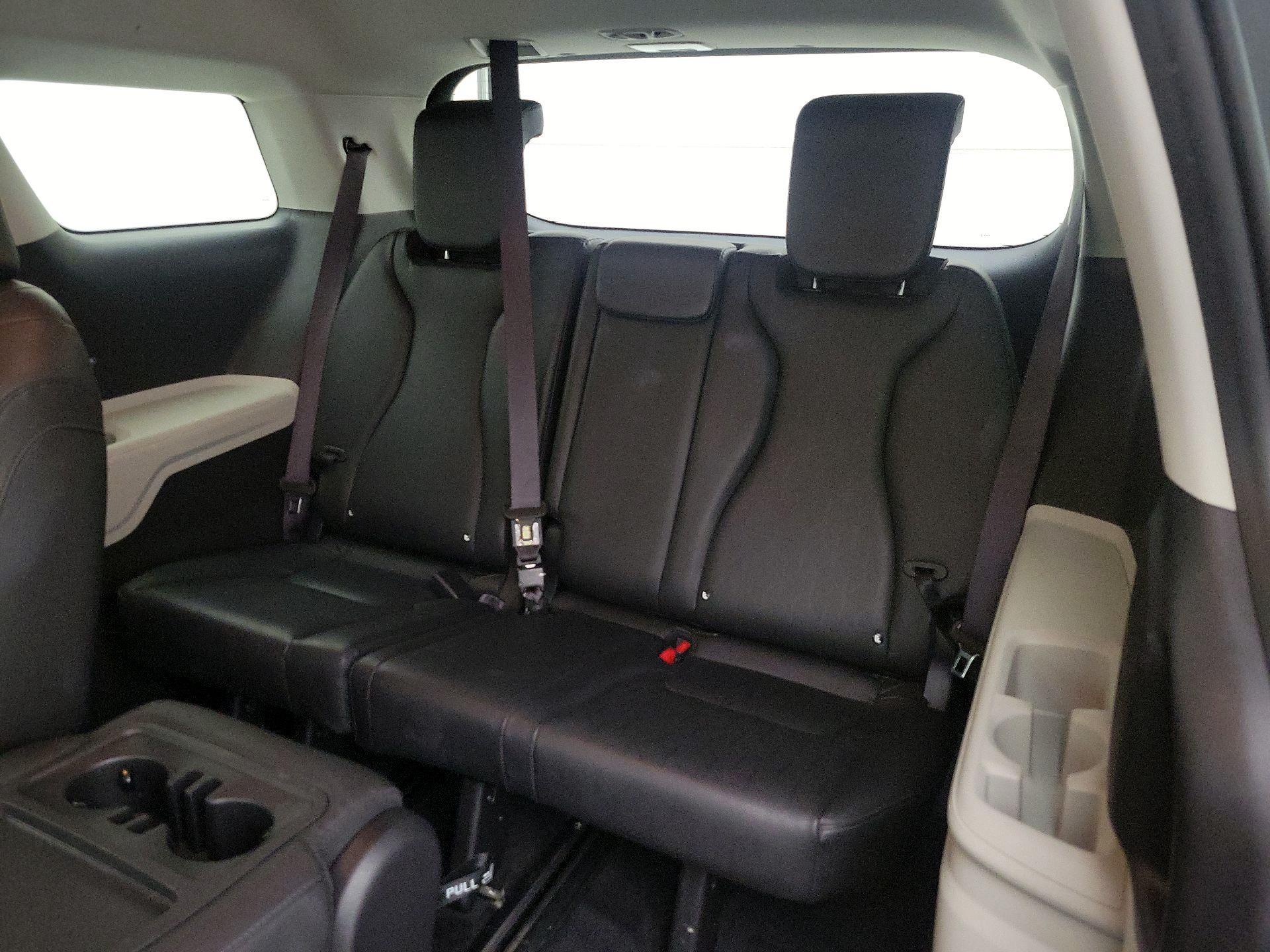 Thumbnail: 2024 Kia Carnival - 19