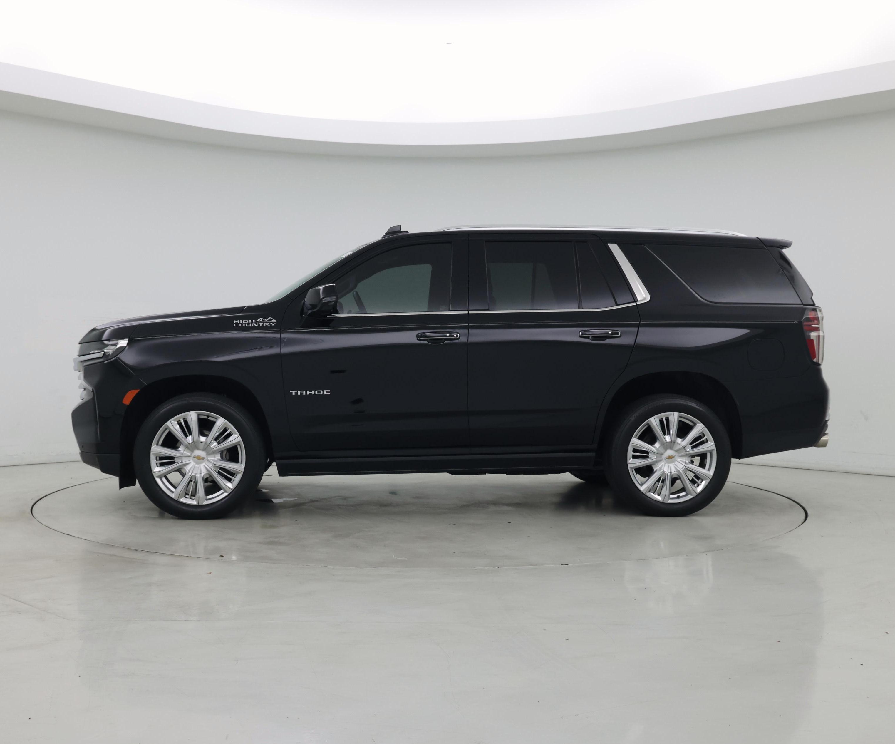 Thumbnail: 2022 Chevrolet Tahoe - 3