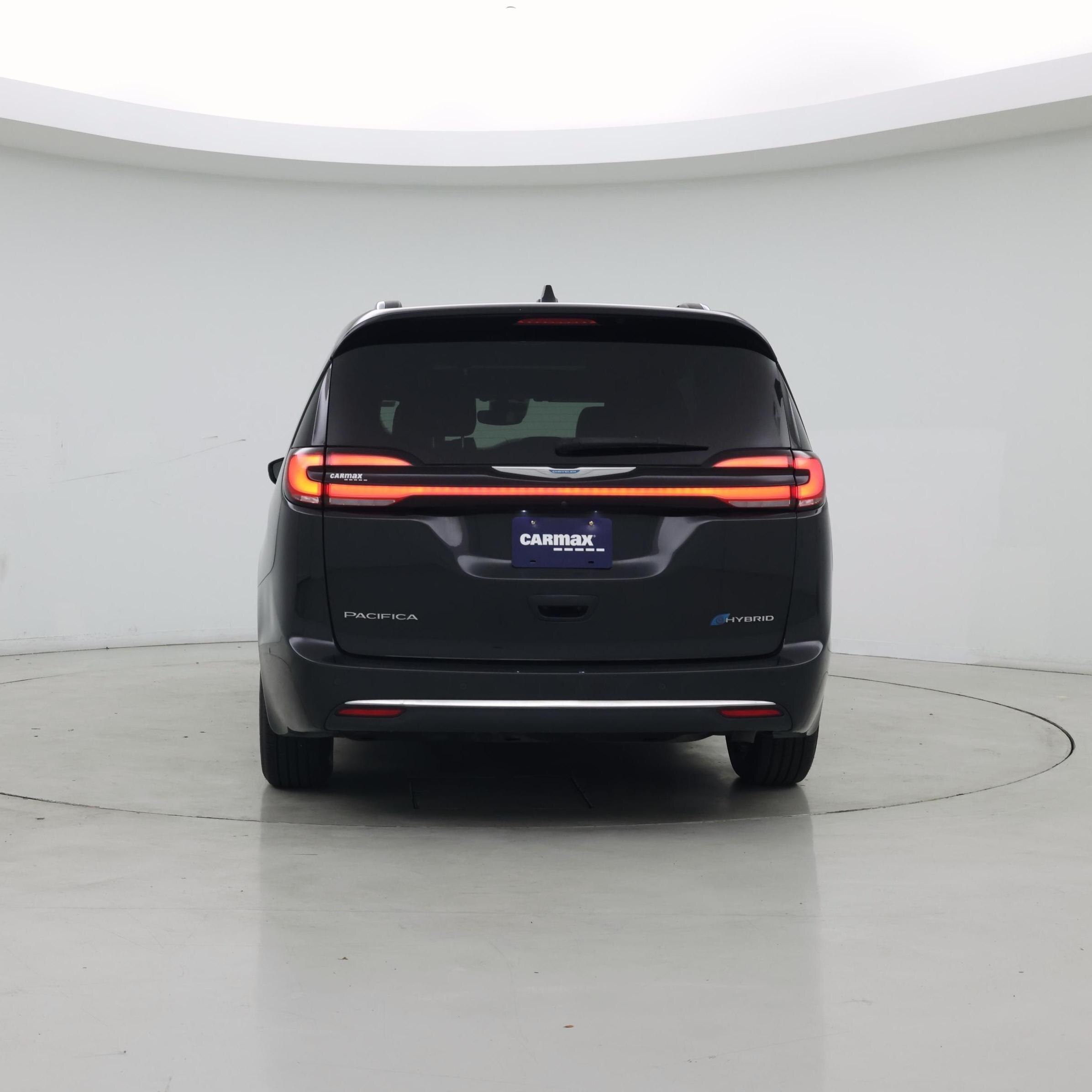 Thumbnail: 2021 Chrysler Pacifica - 6