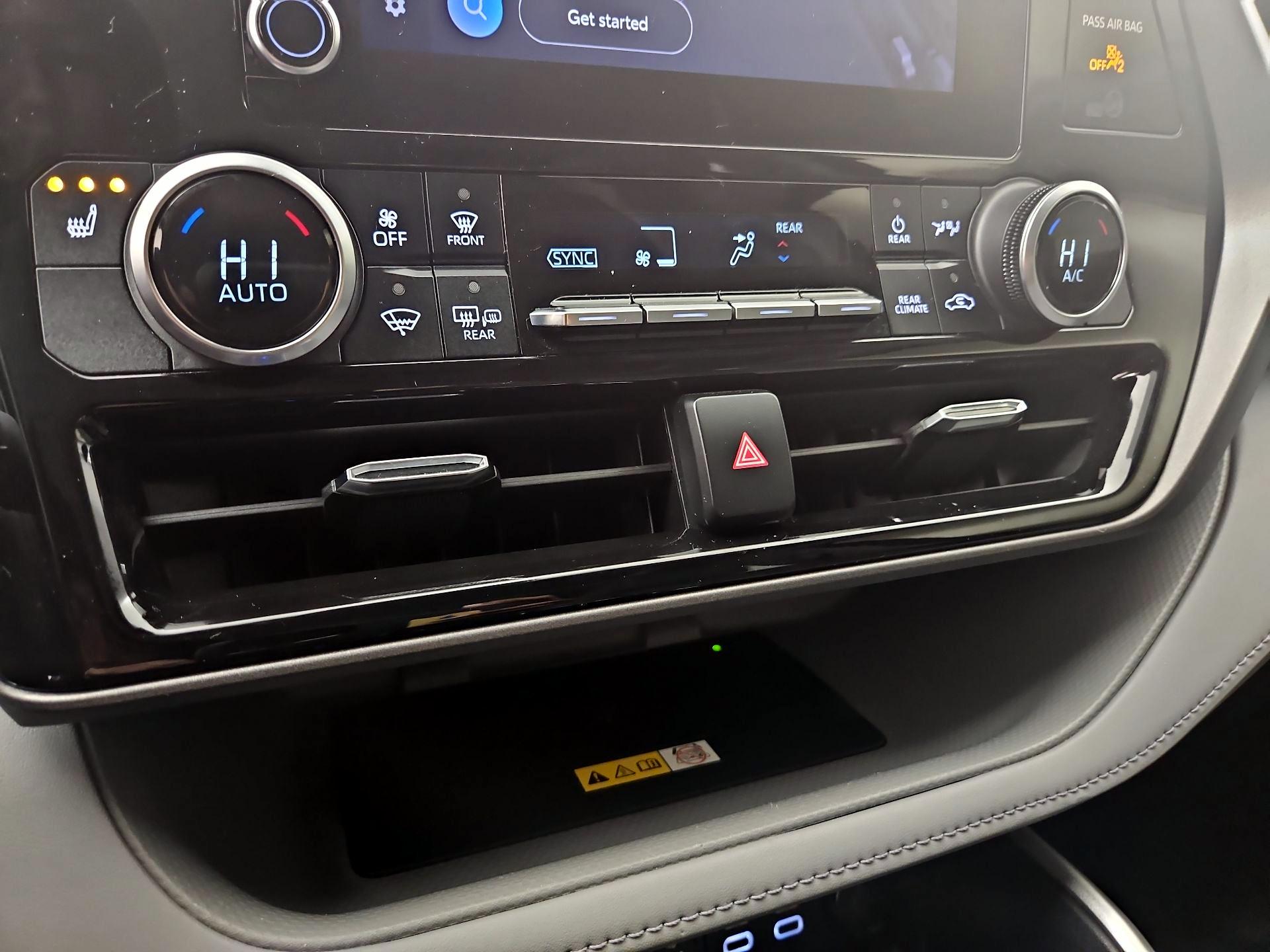 Thumbnail: 2023 Toyota Highlander - 16