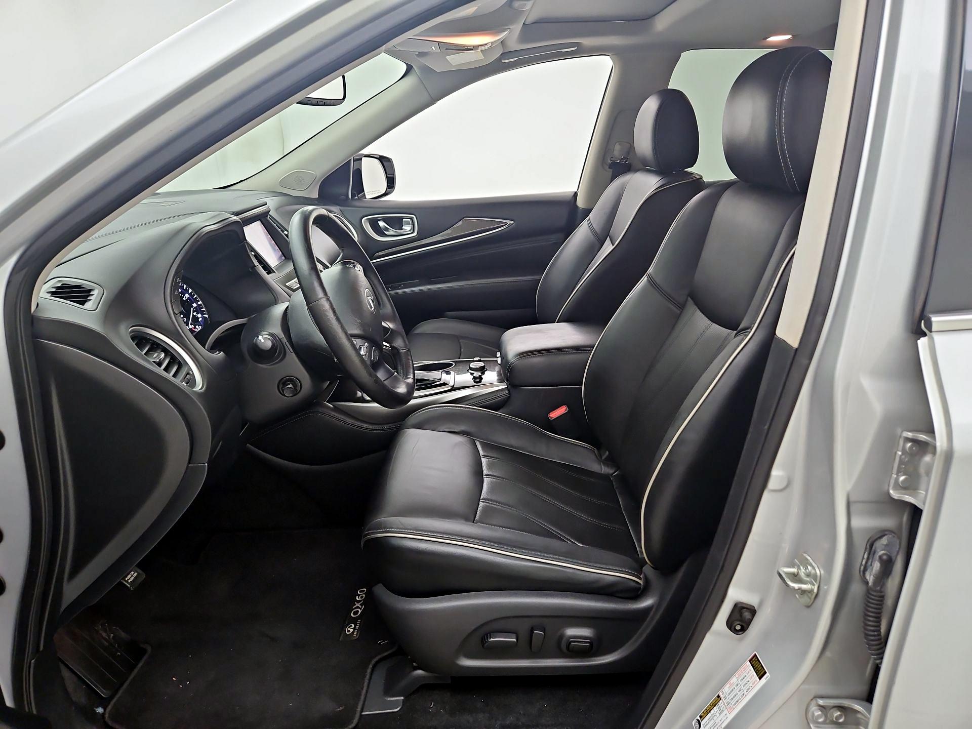 Thumbnail: 2019 INFINITI QX60 - 11