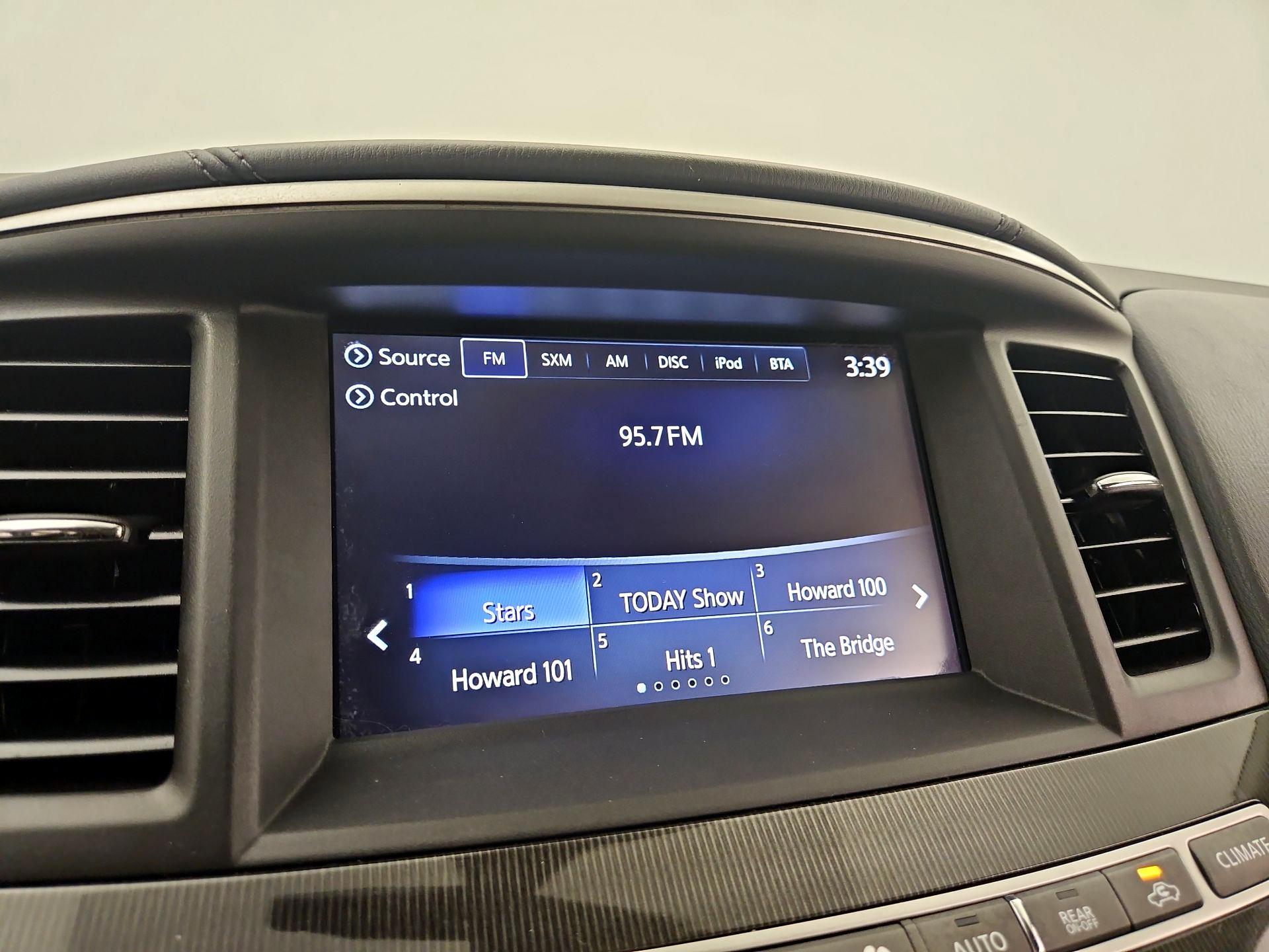 Thumbnail: 2019 INFINITI QX60 - 16