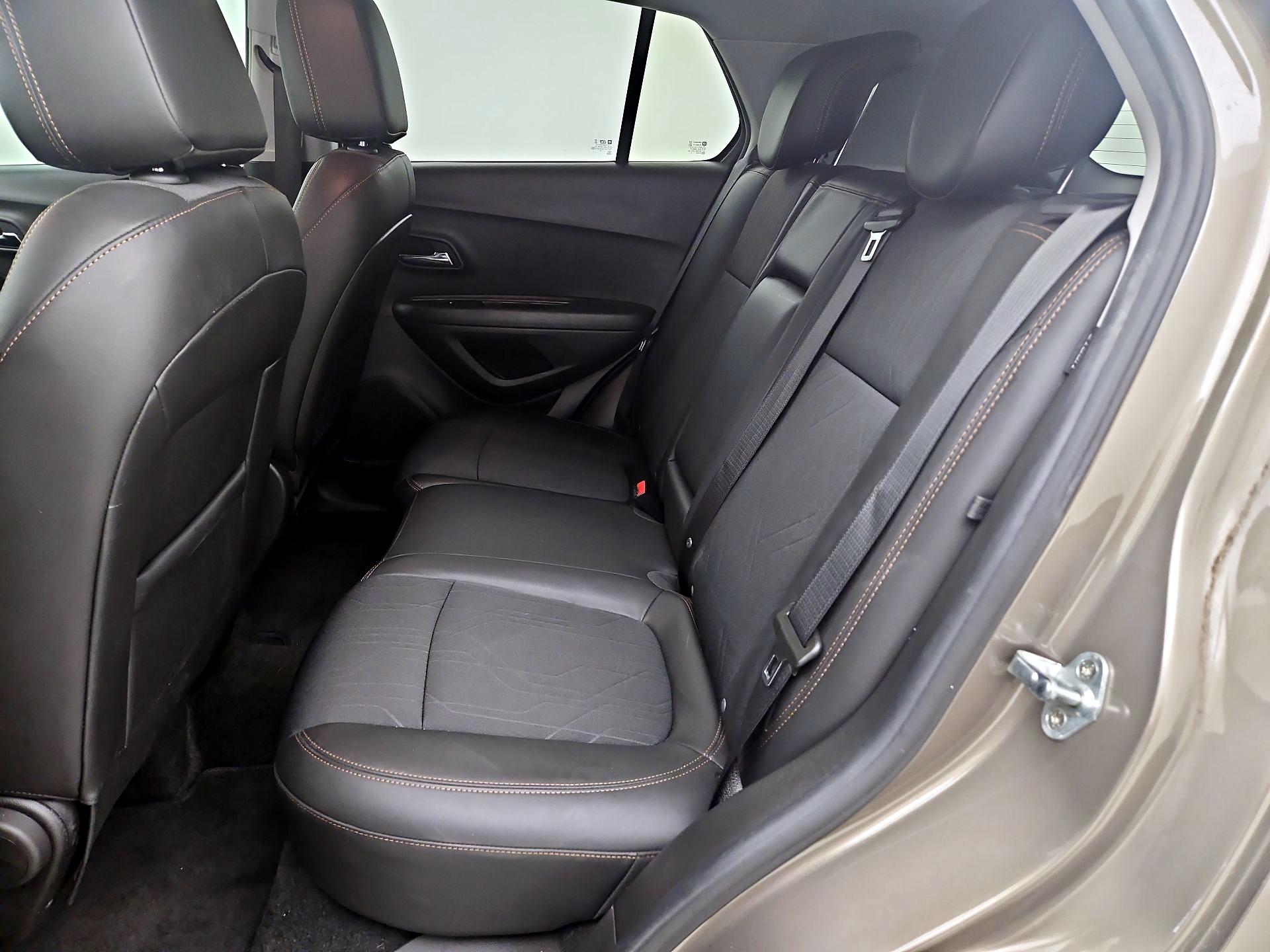 Thumbnail: 2020 Chevrolet Trax - 19