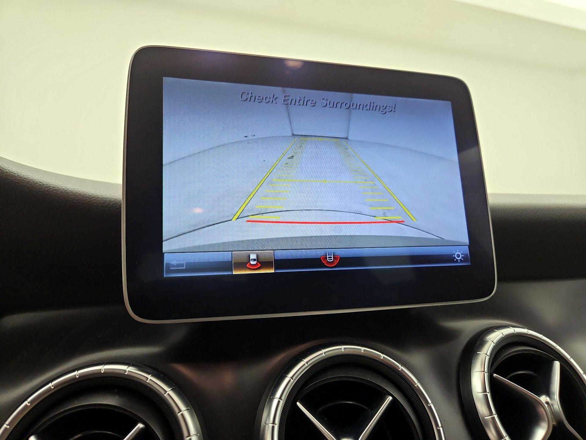 Thumbnail: 2019 Mercedes-Benz CLA - 15