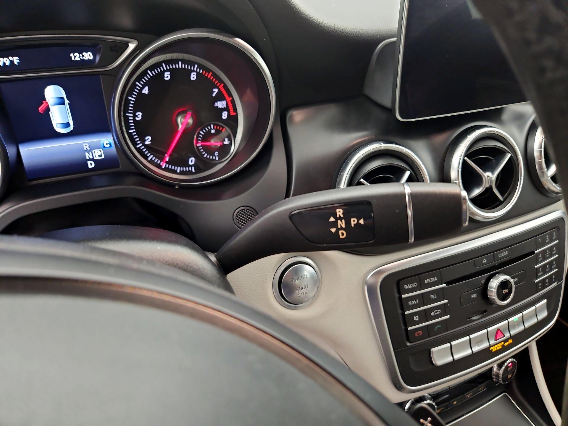 Thumbnail: 2019 Mercedes-Benz CLA - 18