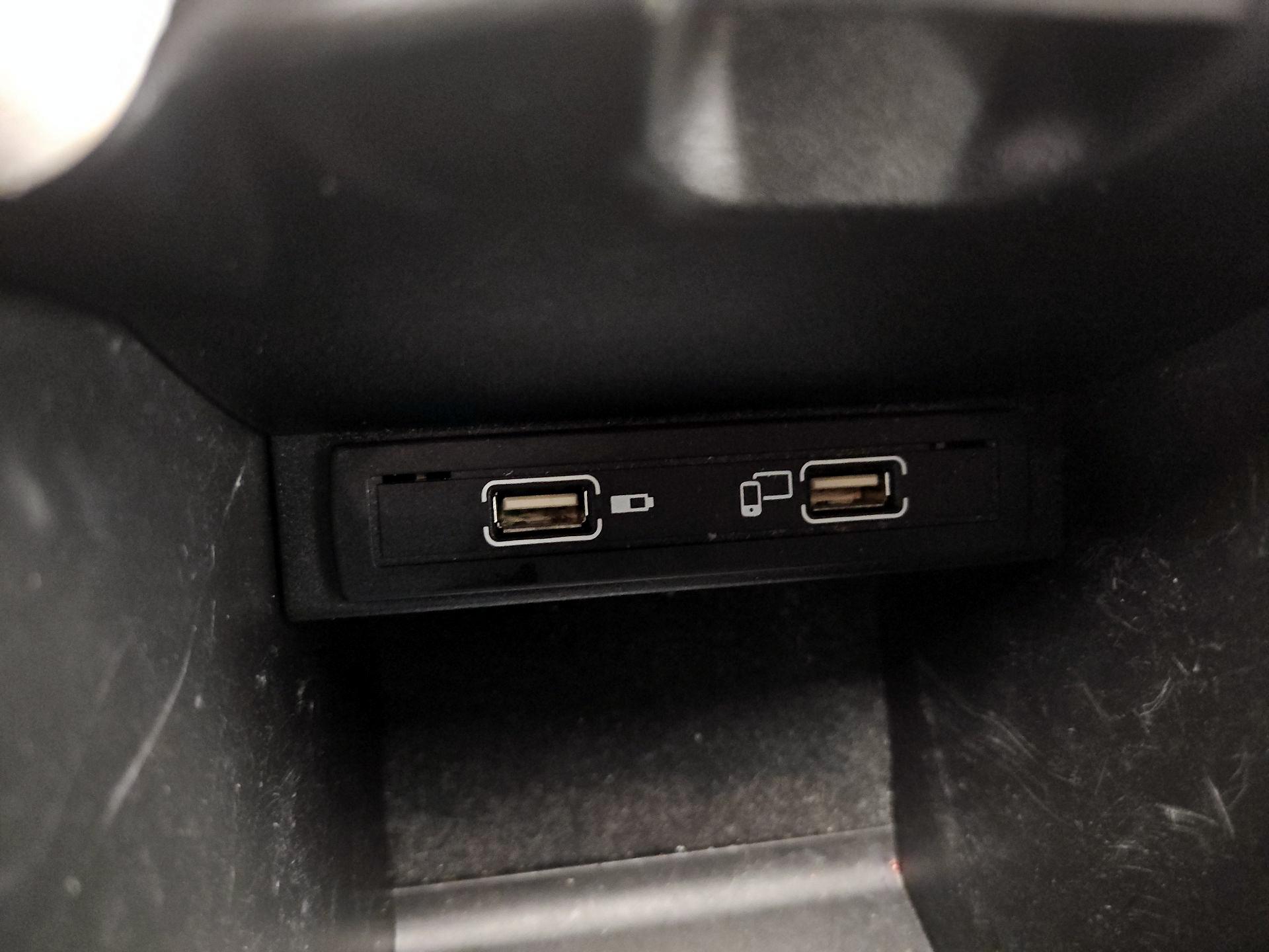 Thumbnail: 2019 Mercedes-Benz CLA - 19