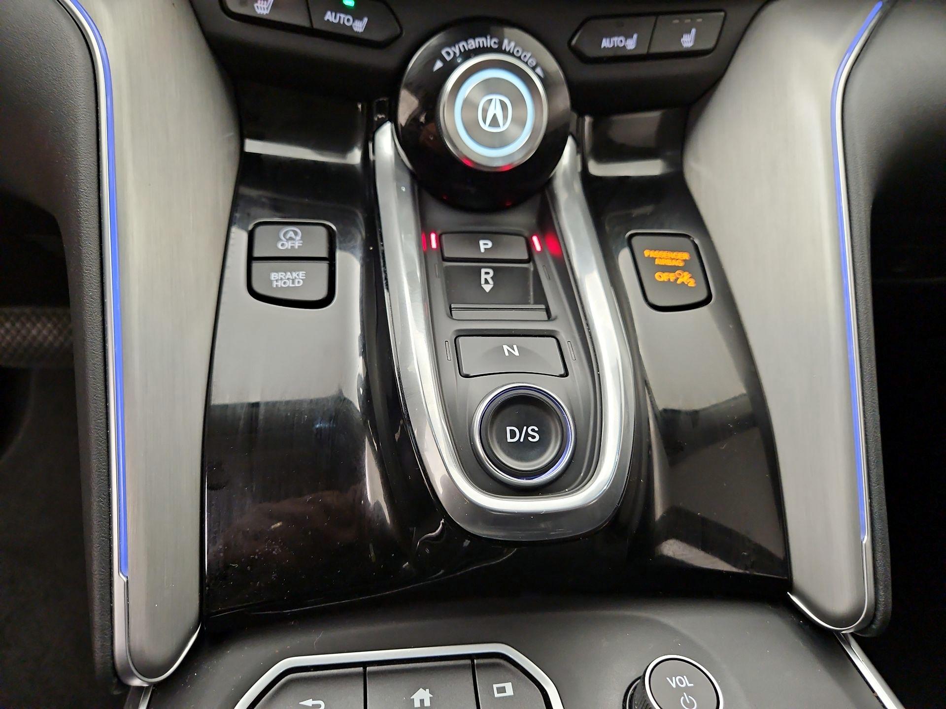 Thumbnail: 2022 Acura TLX - 18