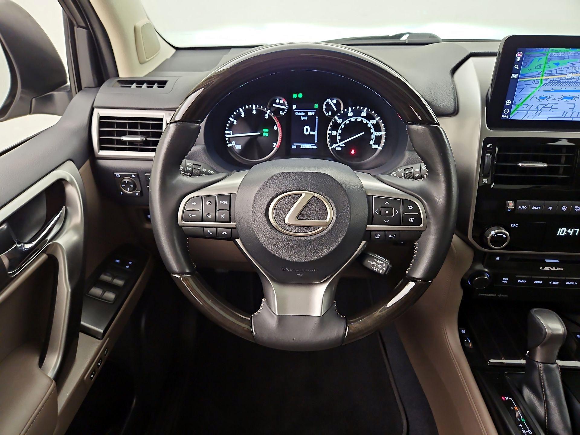 Thumbnail: 2023 Lexus GX - 10