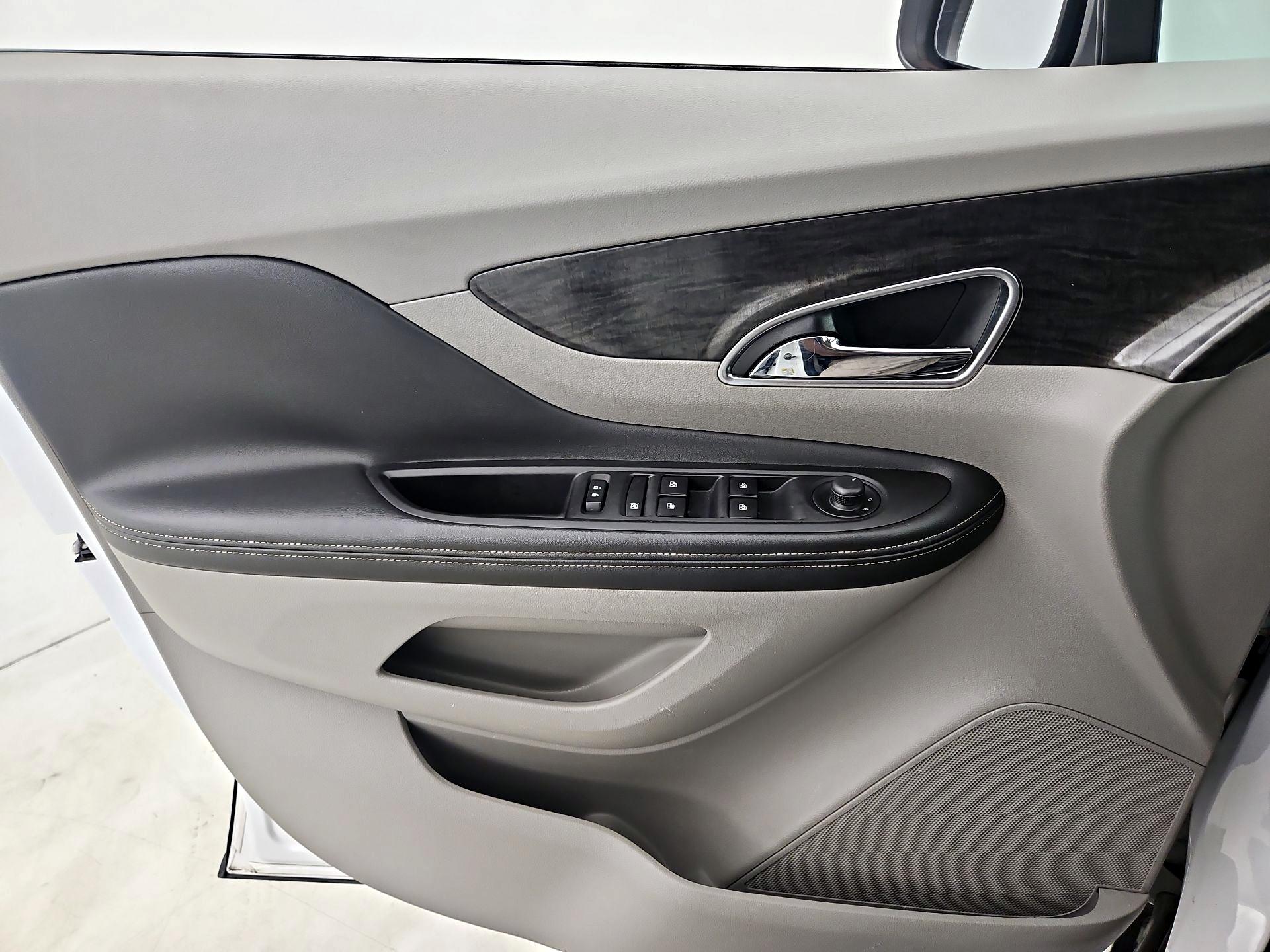 Thumbnail: 2016 Buick Encore - 12