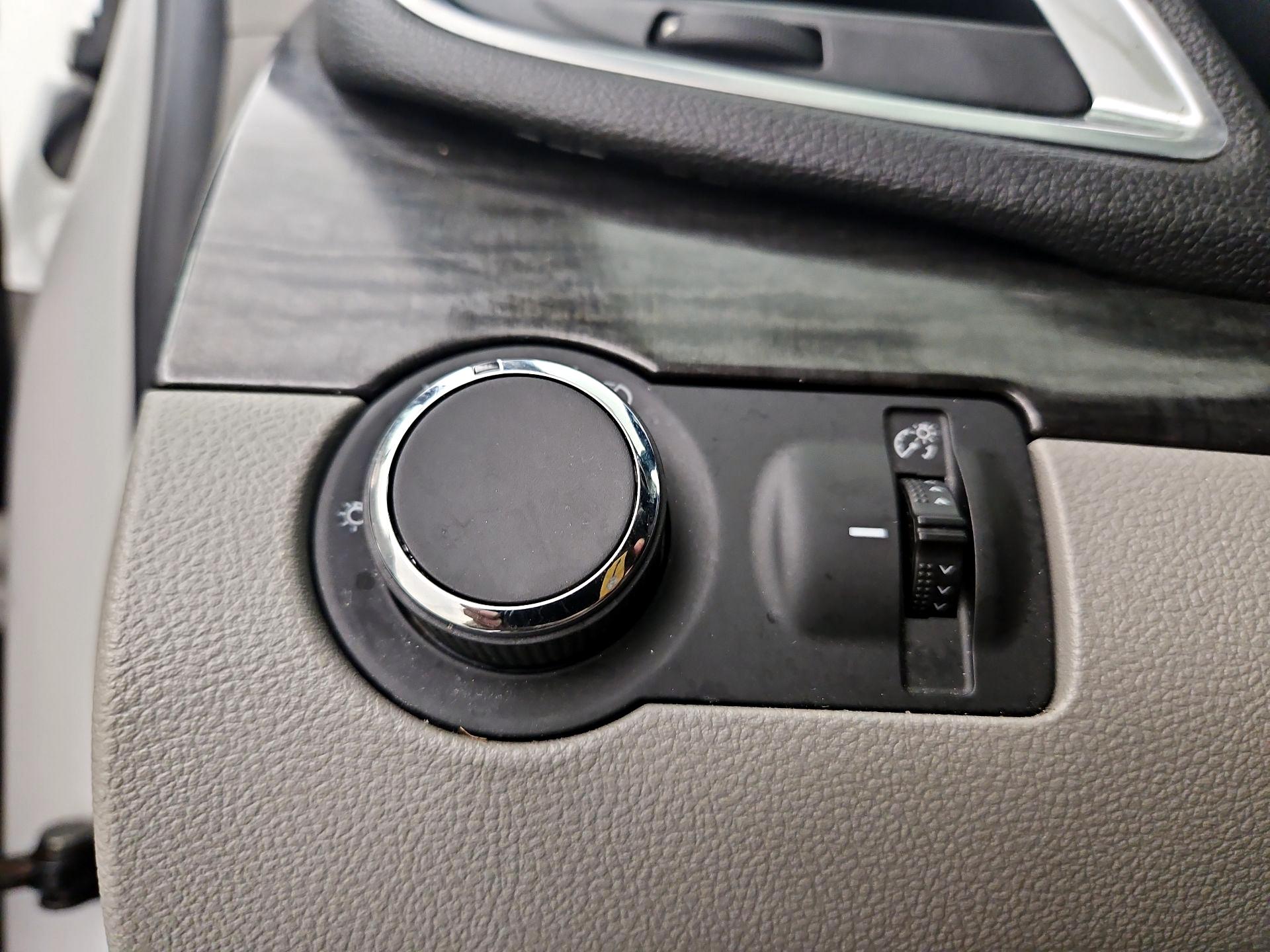 Thumbnail: 2016 Buick Encore - 13