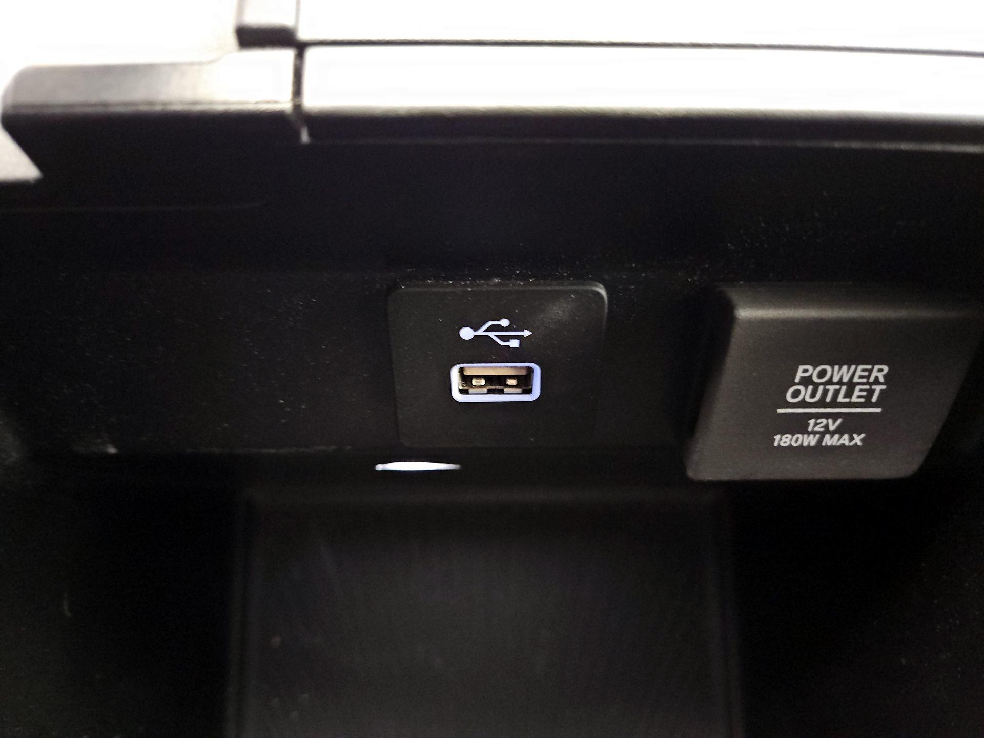 Thumbnail: 2024 Acura MDX - 18