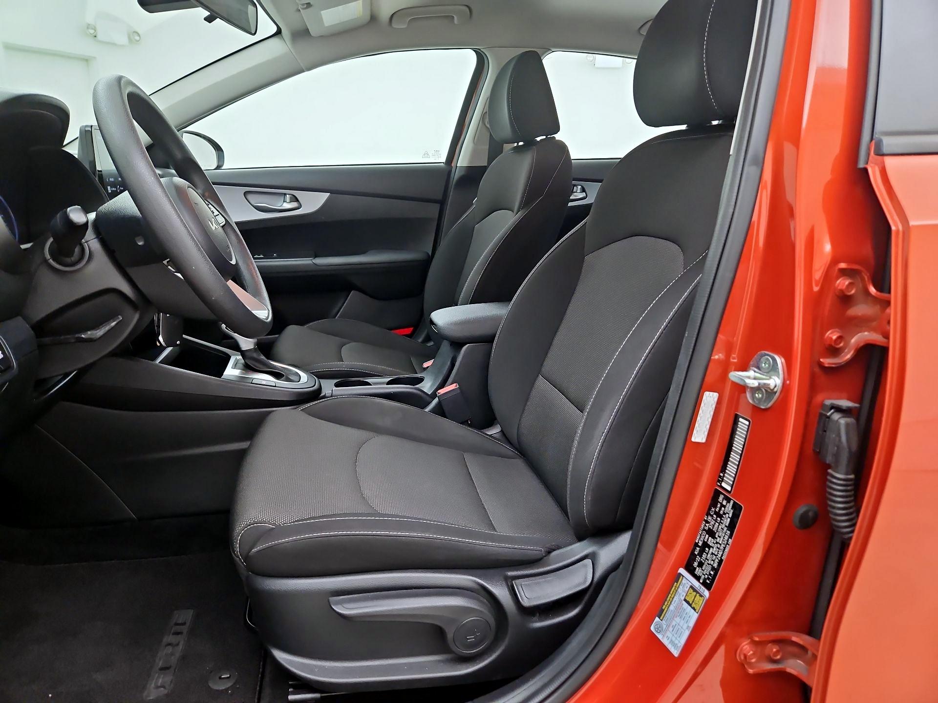 Thumbnail: 2023 Kia Forte - 11