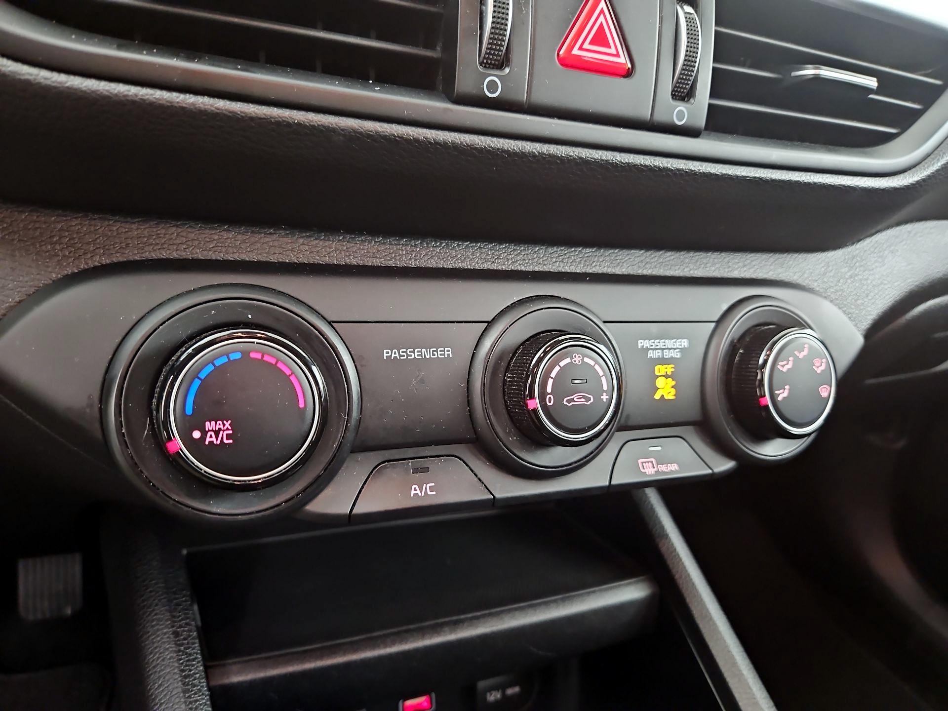 Thumbnail: 2023 Kia Forte - 16