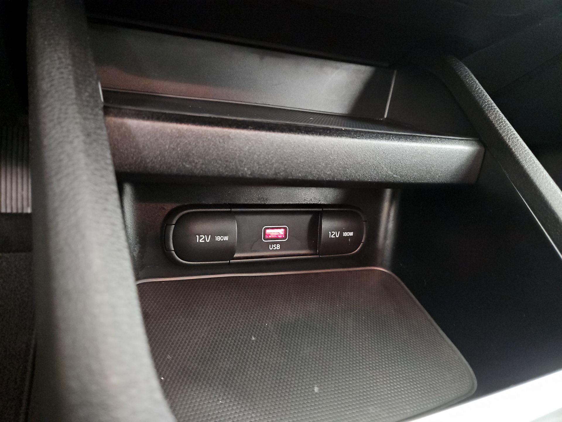 Thumbnail: 2023 Kia Forte - 18