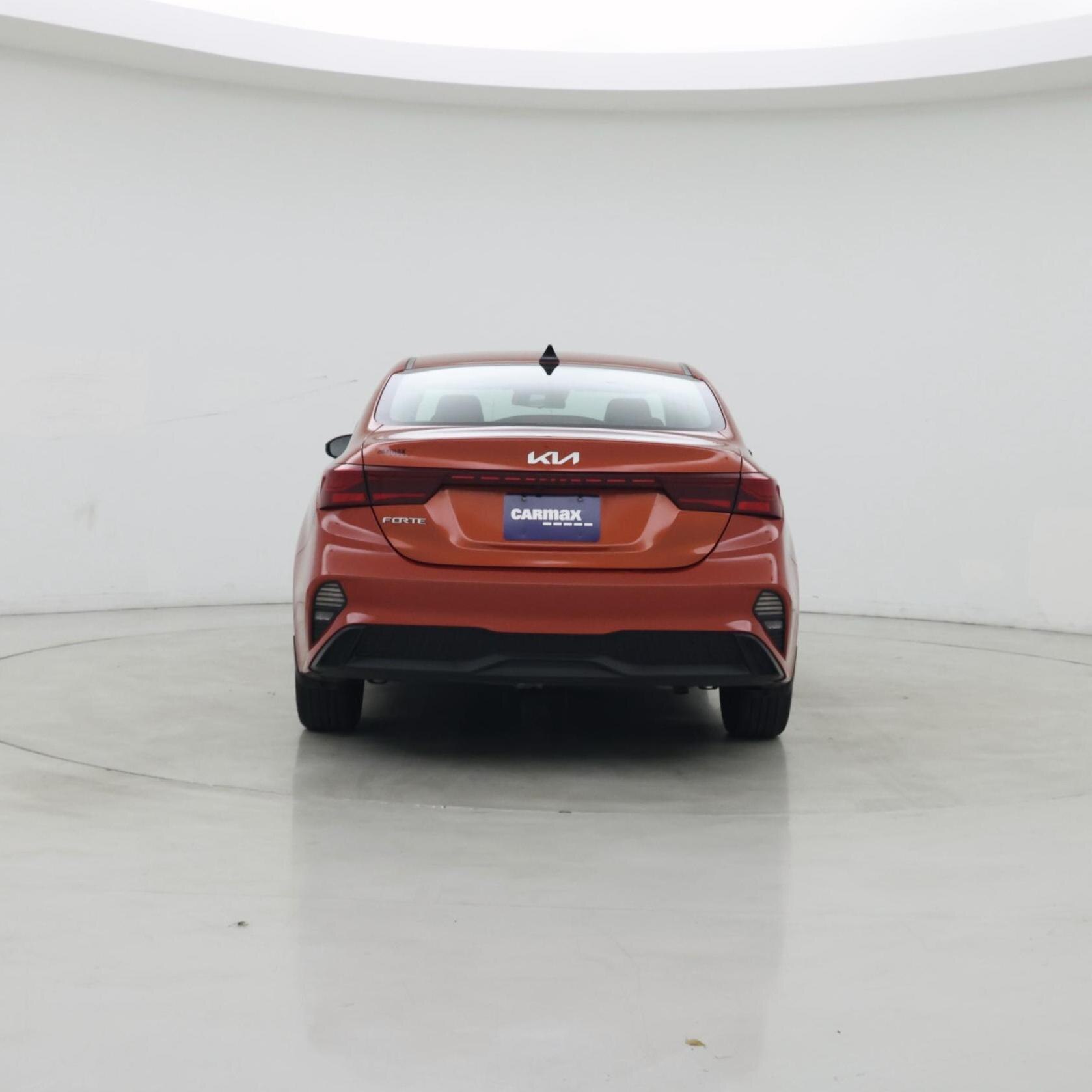 Thumbnail: 2023 Kia Forte - 6