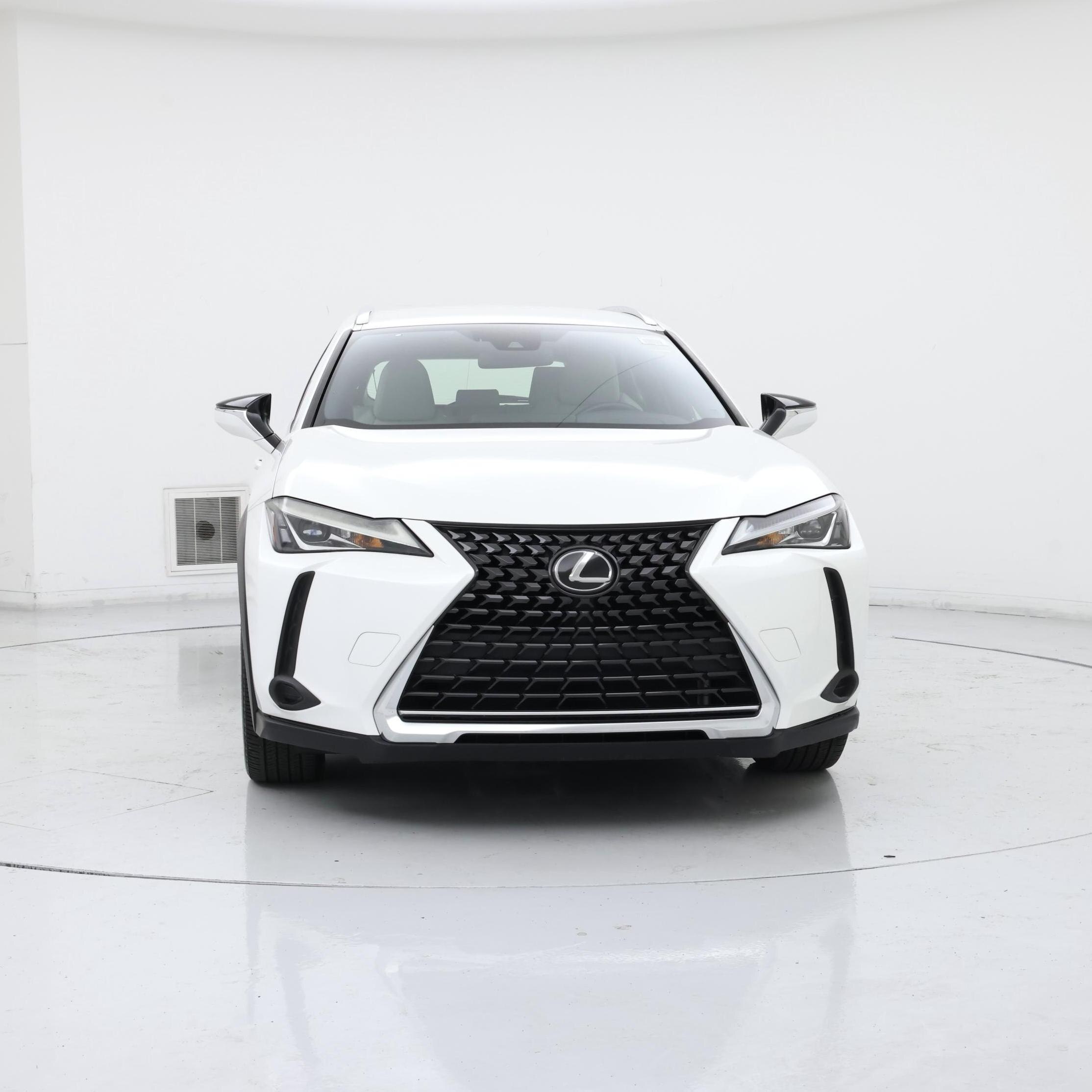 Thumbnail: 2022 Lexus UX - 5