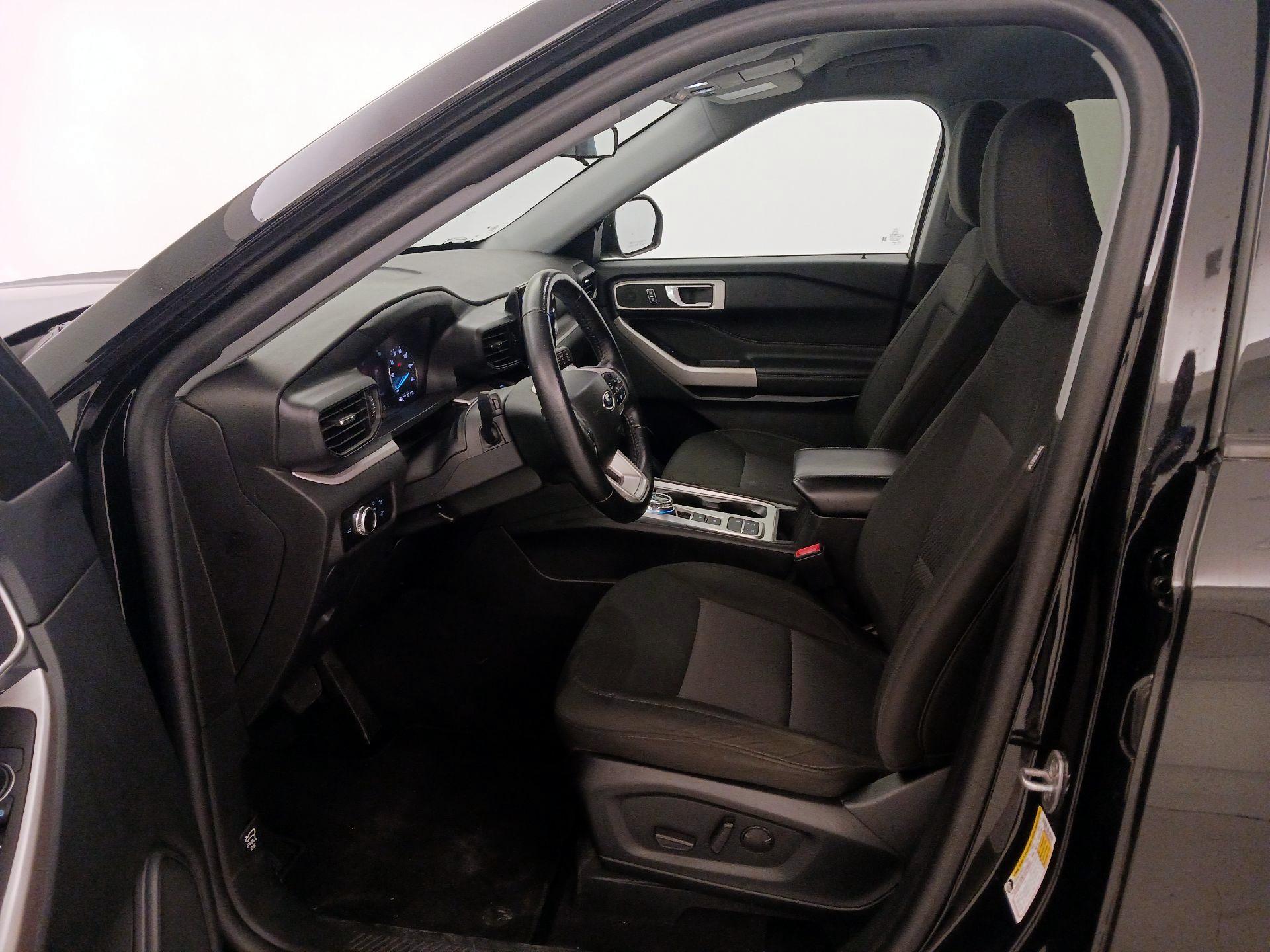 Thumbnail: 2023 Ford Explorer - 11