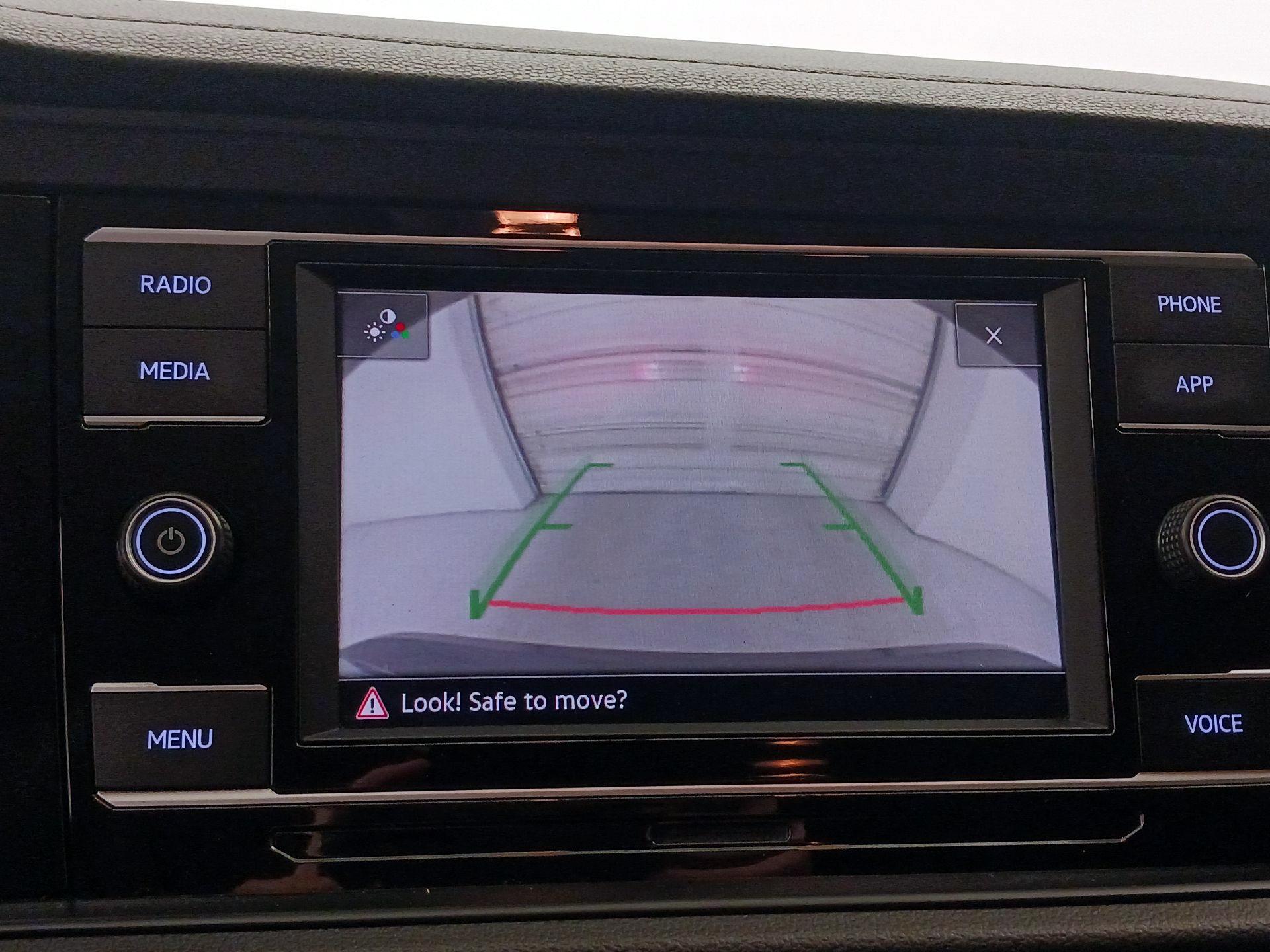 Thumbnail: 2021 Volkswagen Jetta - 14