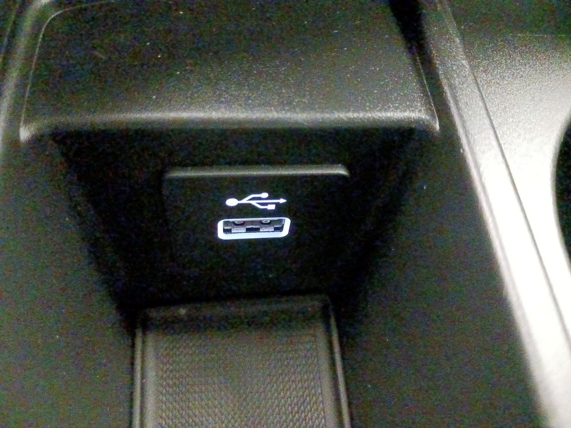 Thumbnail: 2023 Acura RDX - 19