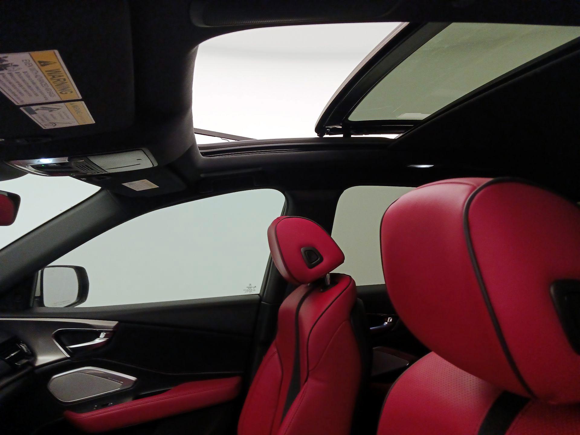 Thumbnail: 2023 Acura RDX - 20