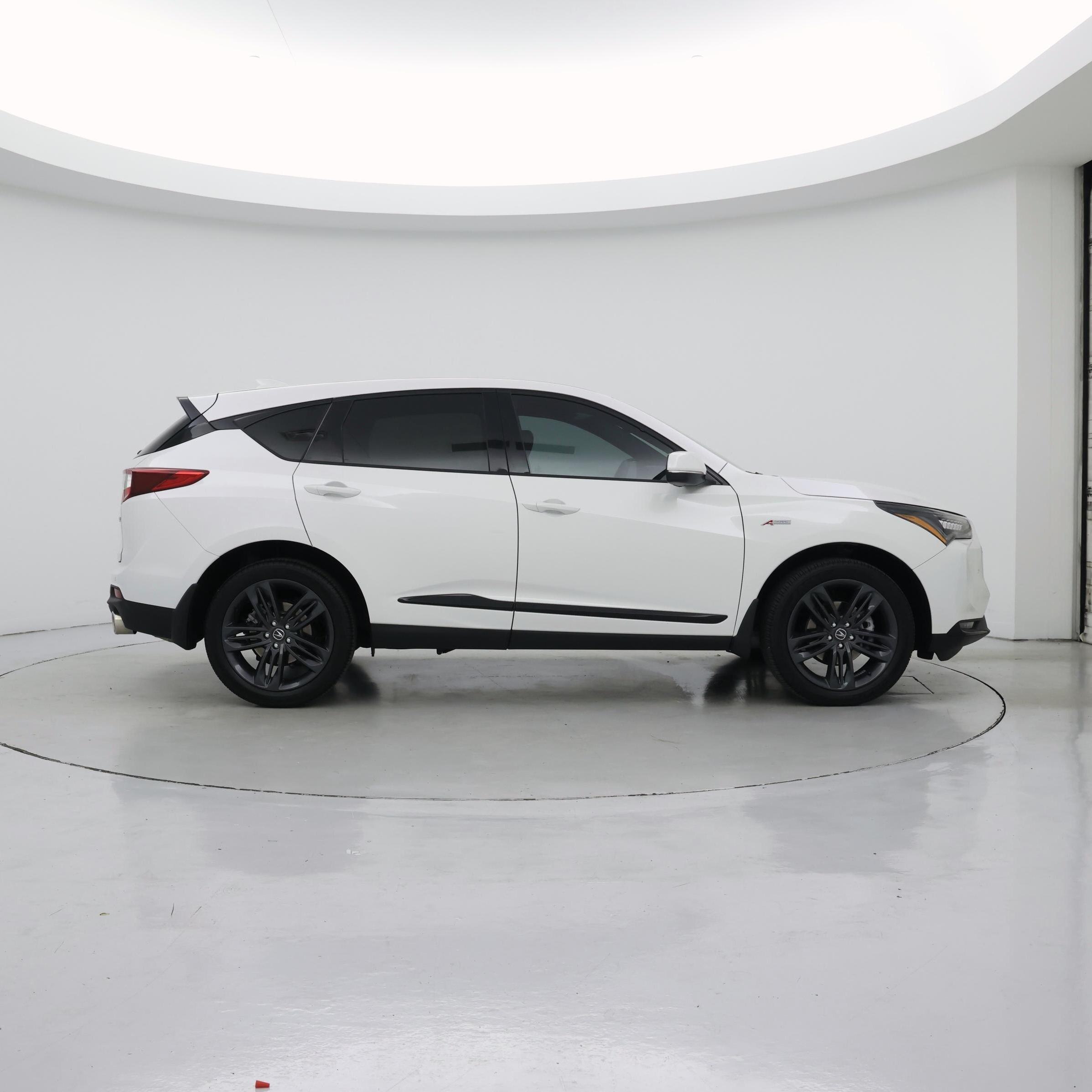 Thumbnail: 2023 Acura RDX - 7