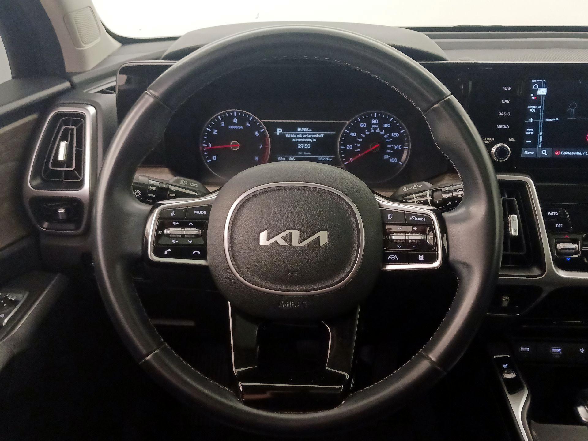 Thumbnail: 2022 Kia Sorento - 10