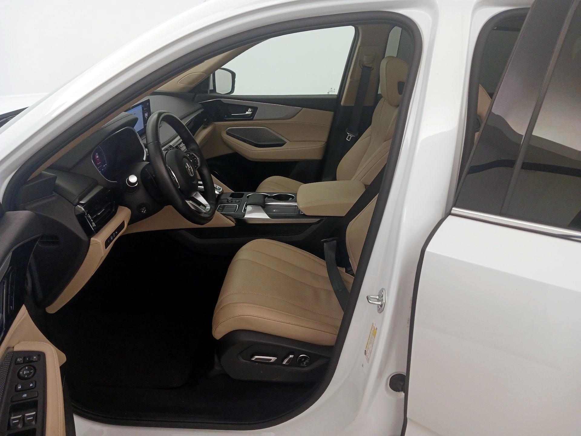 Thumbnail: 2022 Acura MDX - 11