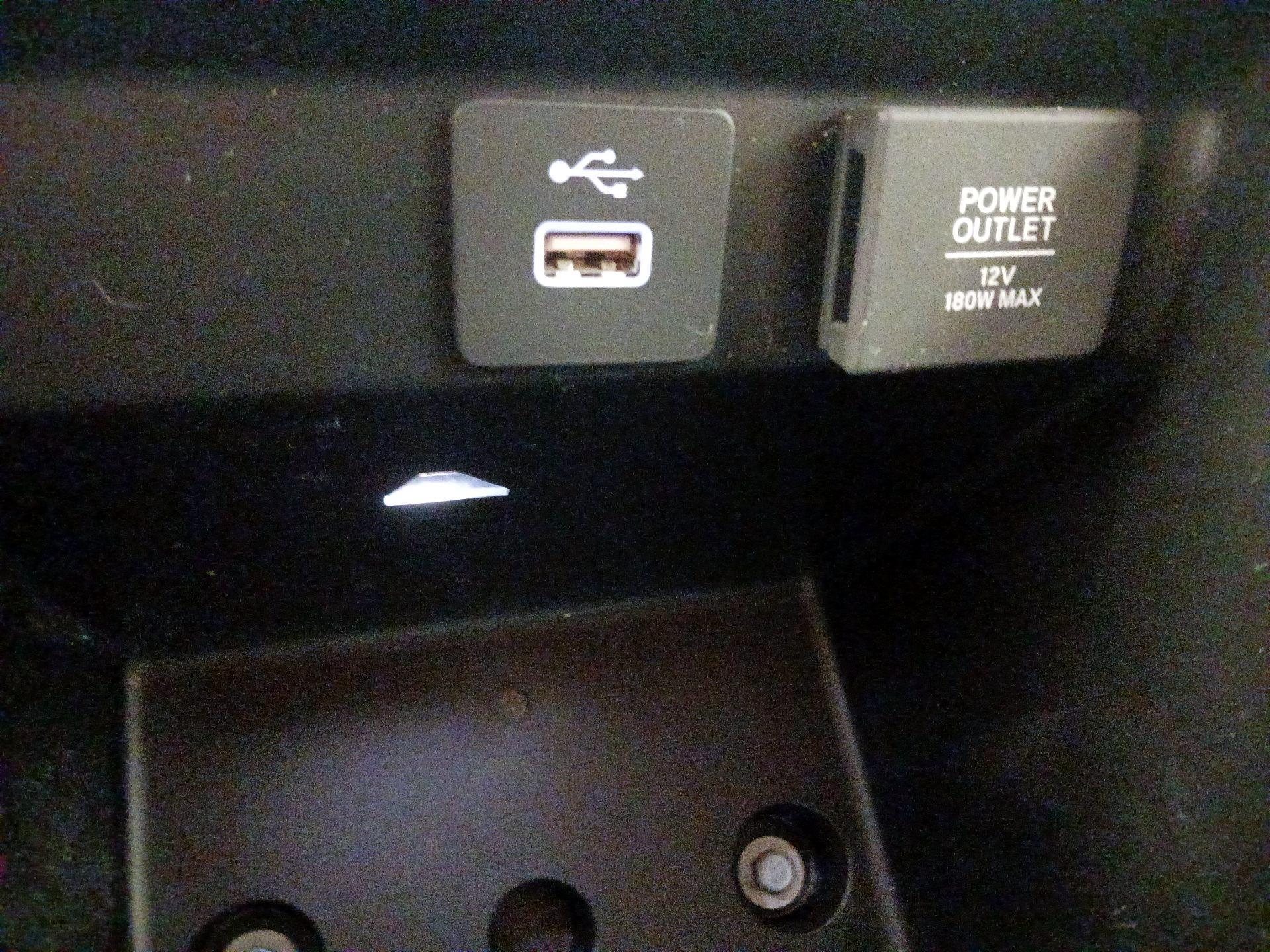 Thumbnail: 2022 Acura MDX - 19