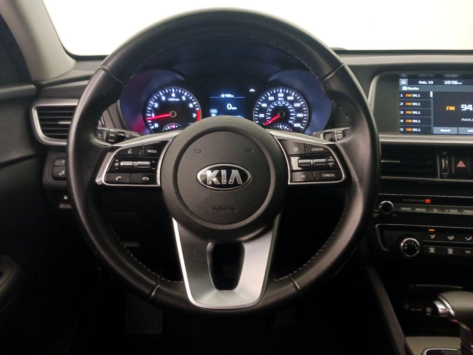 Thumbnail: 2020 Kia Optima - 10