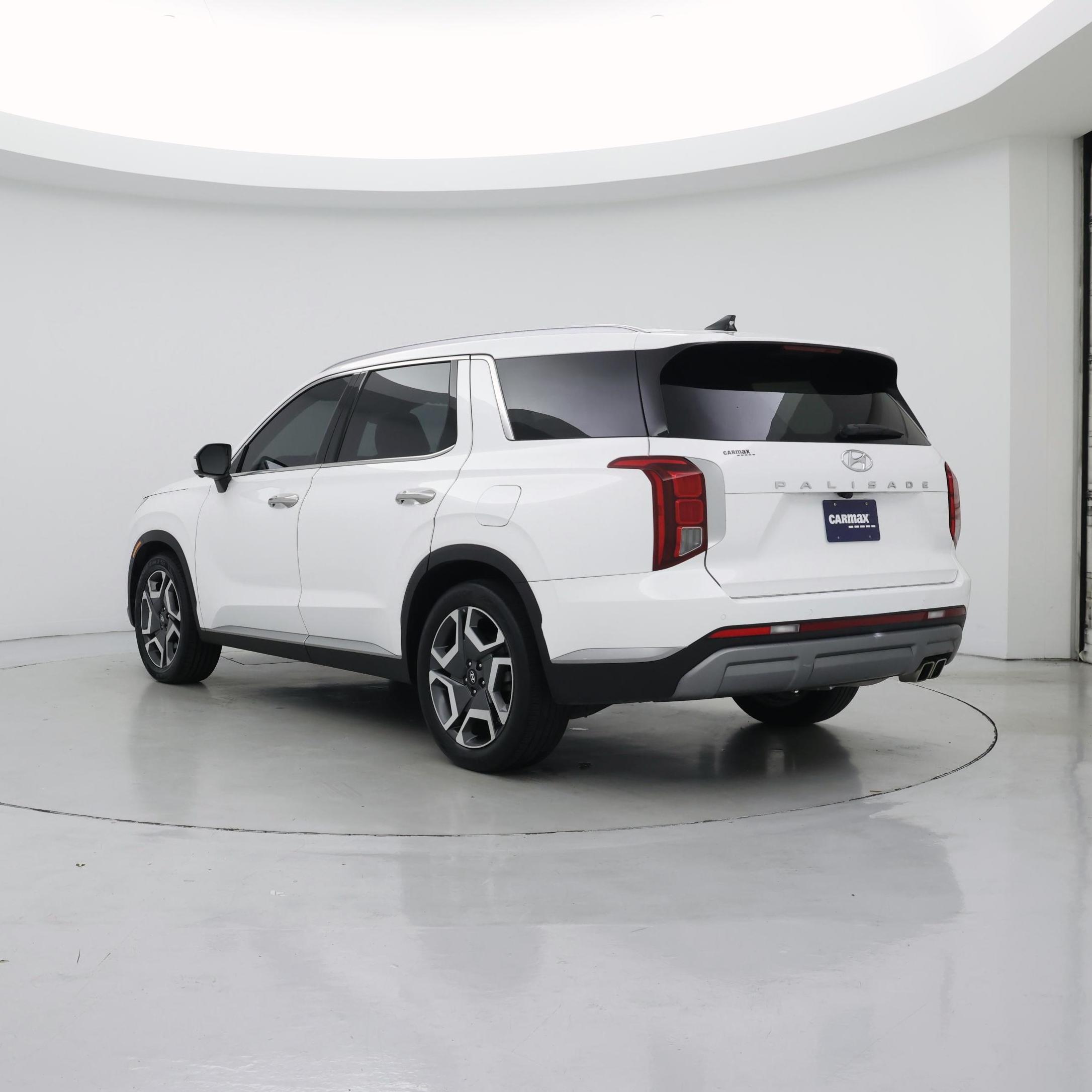 Thumbnail: 2023 Hyundai Palisade - 2