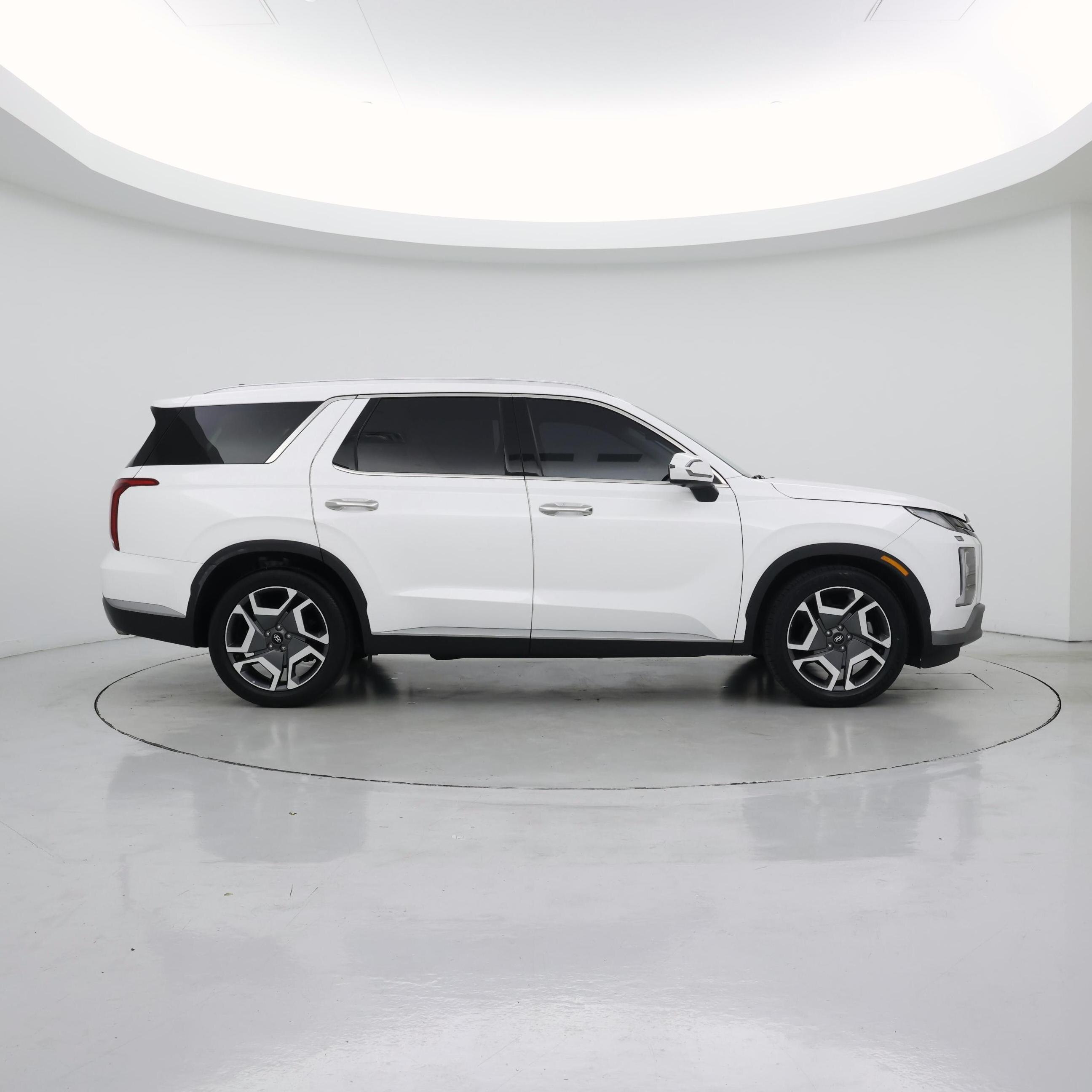 Thumbnail: 2023 Hyundai Palisade - 7