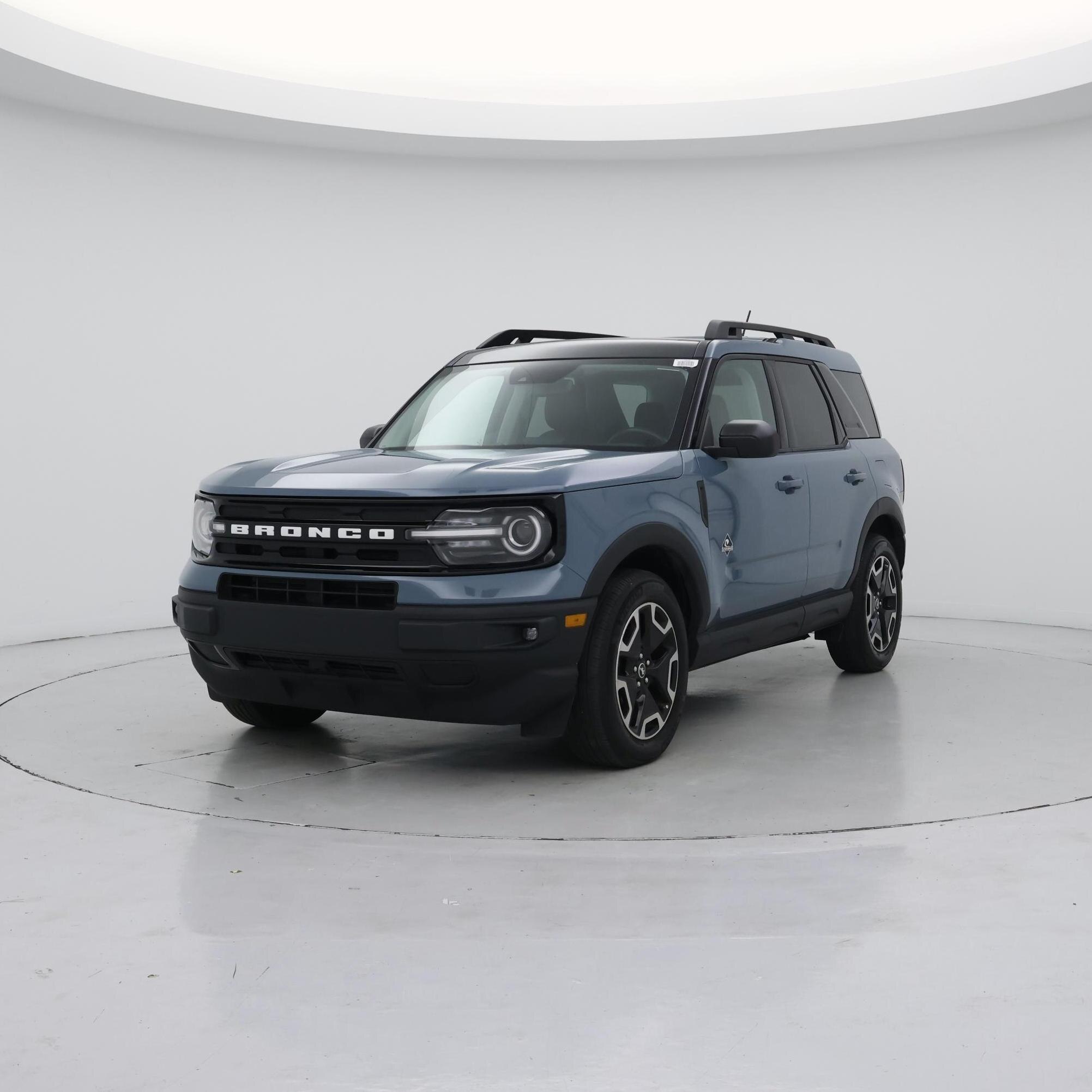 Thumbnail: 2023 Ford Bronco Sport - 4