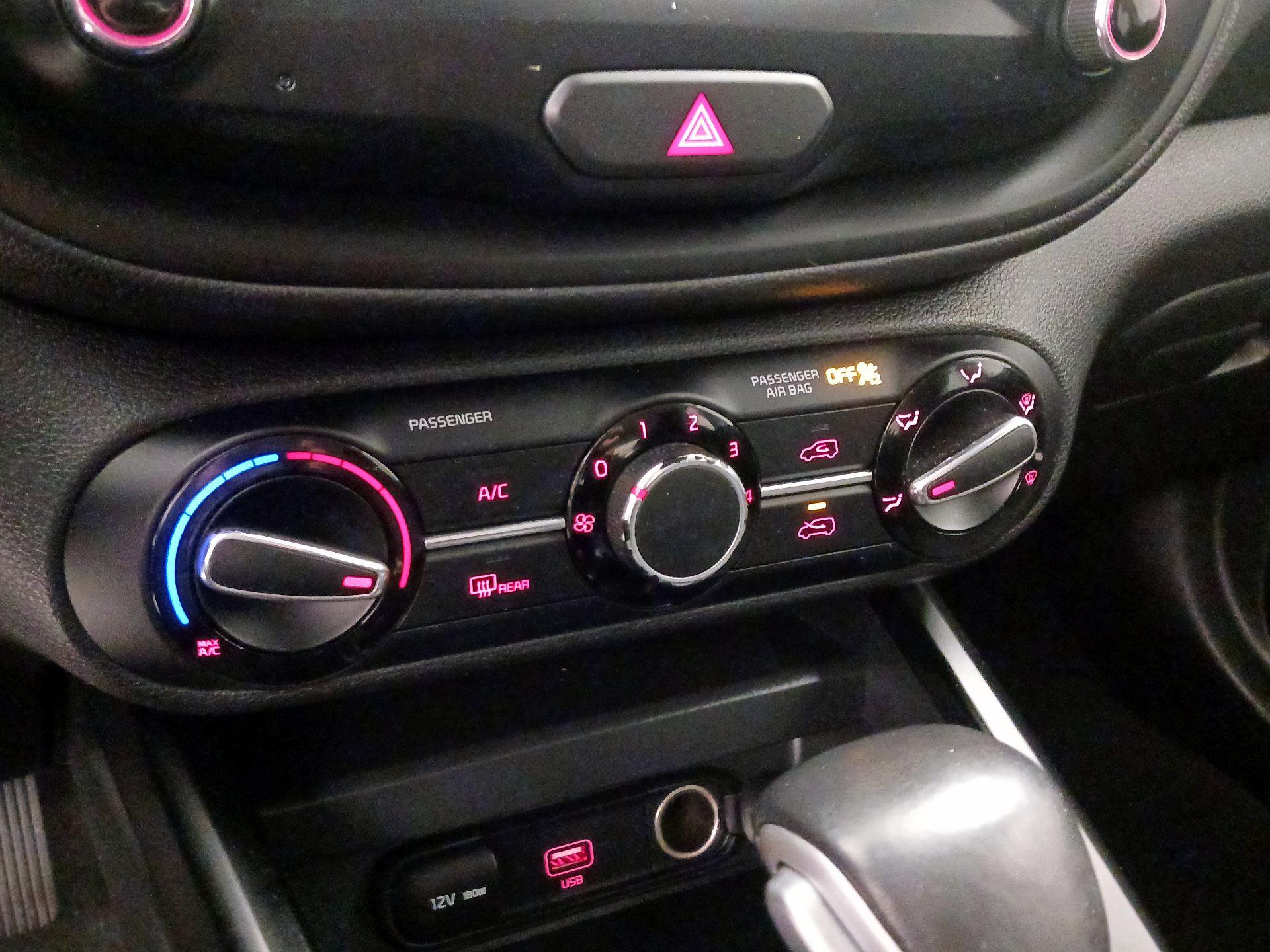 Thumbnail: 2021 Kia Soul - 16