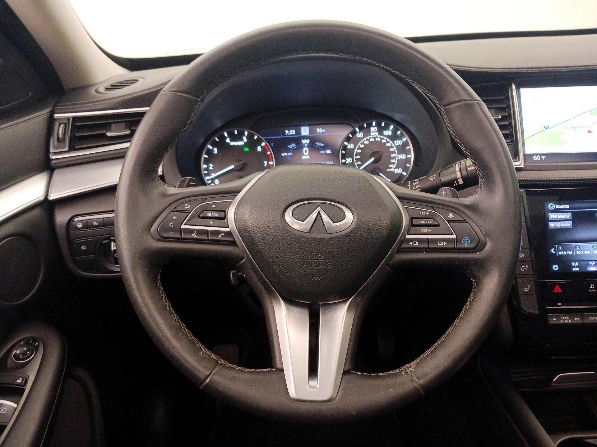 Thumbnail: 2021 INFINITI QX50 - 10