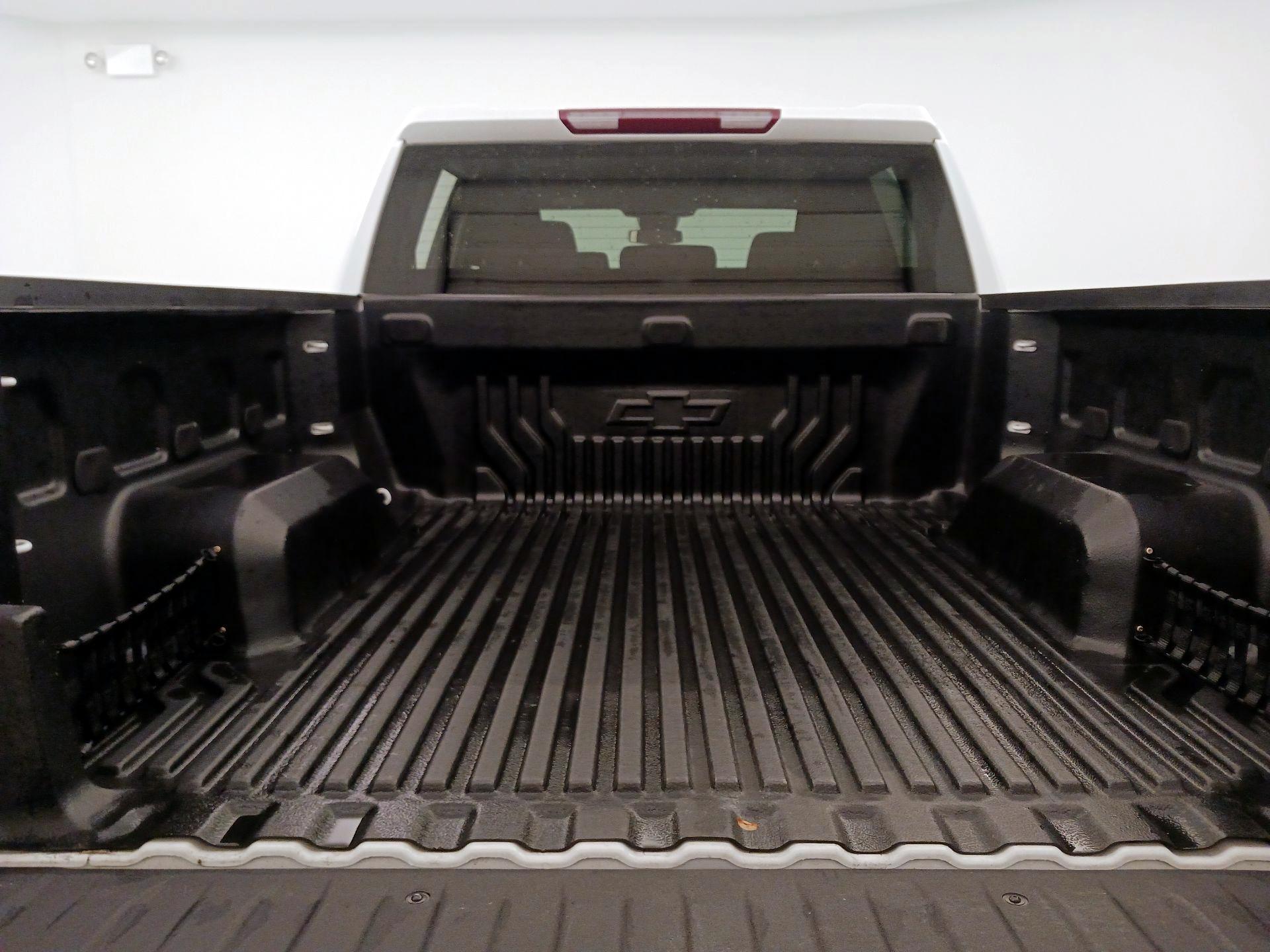 Thumbnail: 2023 Chevrolet Silverado 1500 - 20