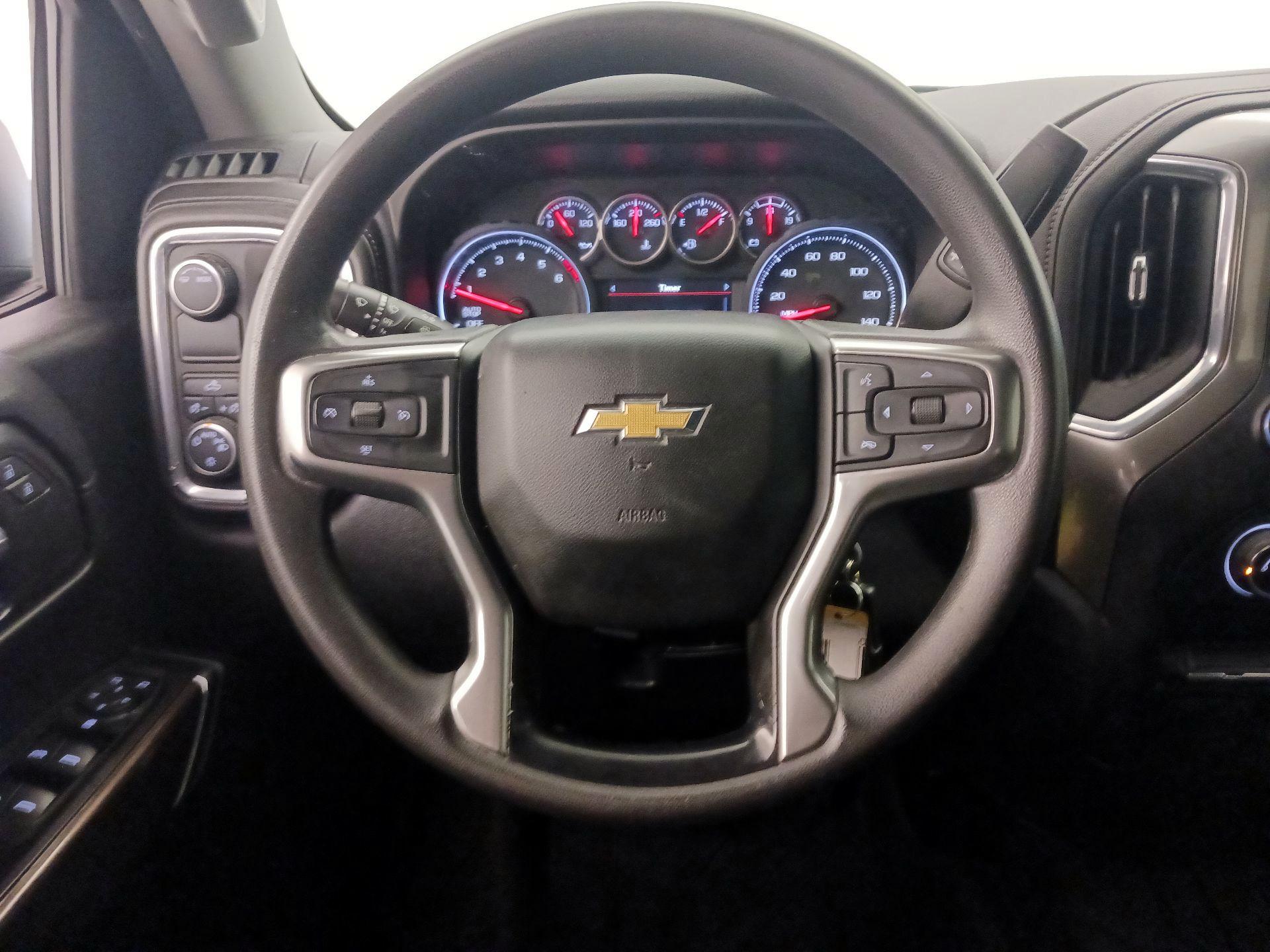 Thumbnail: 2020 Chevrolet Silverado 1500 - 10