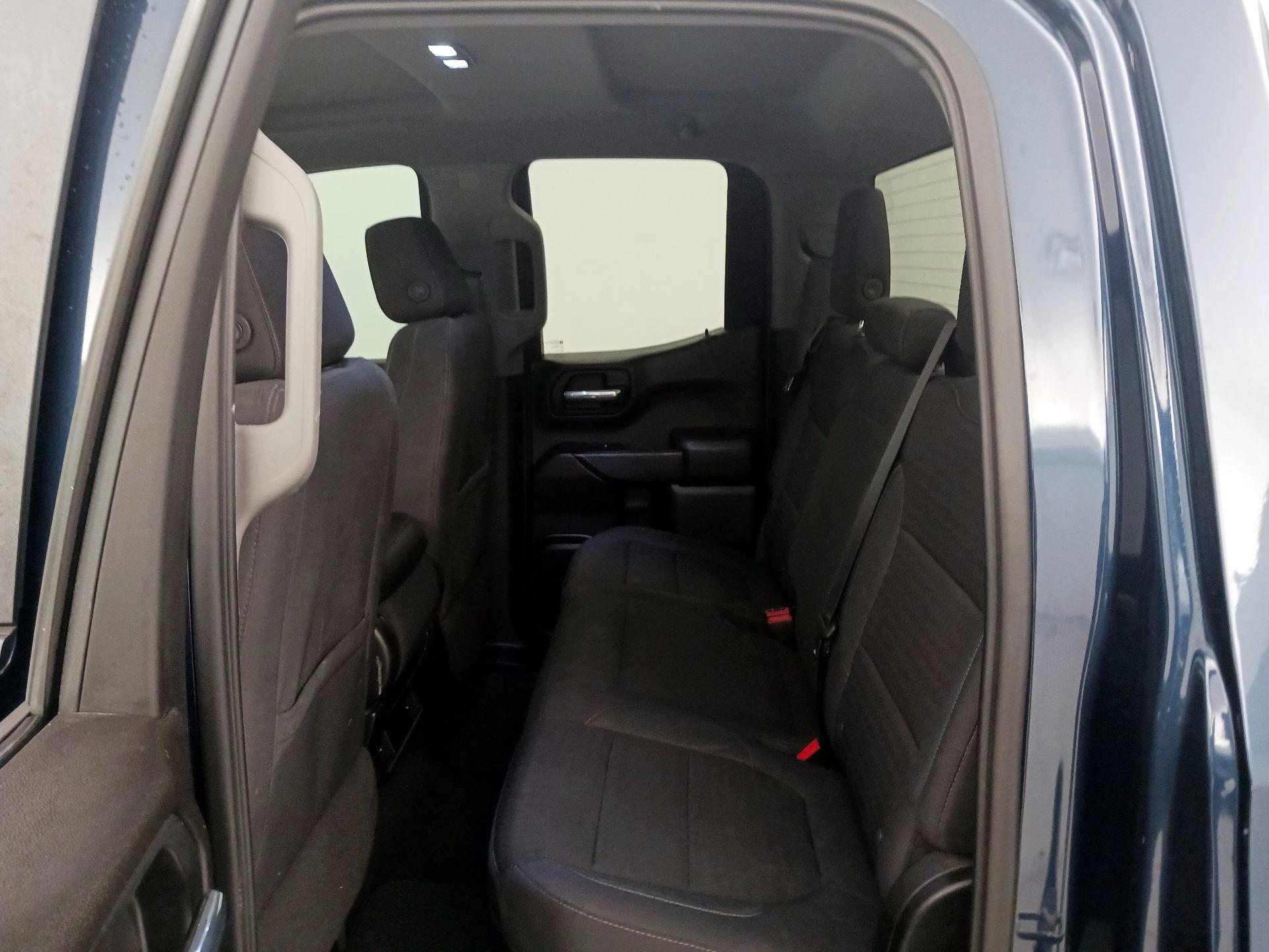 Thumbnail: 2020 Chevrolet Silverado 1500 - 19