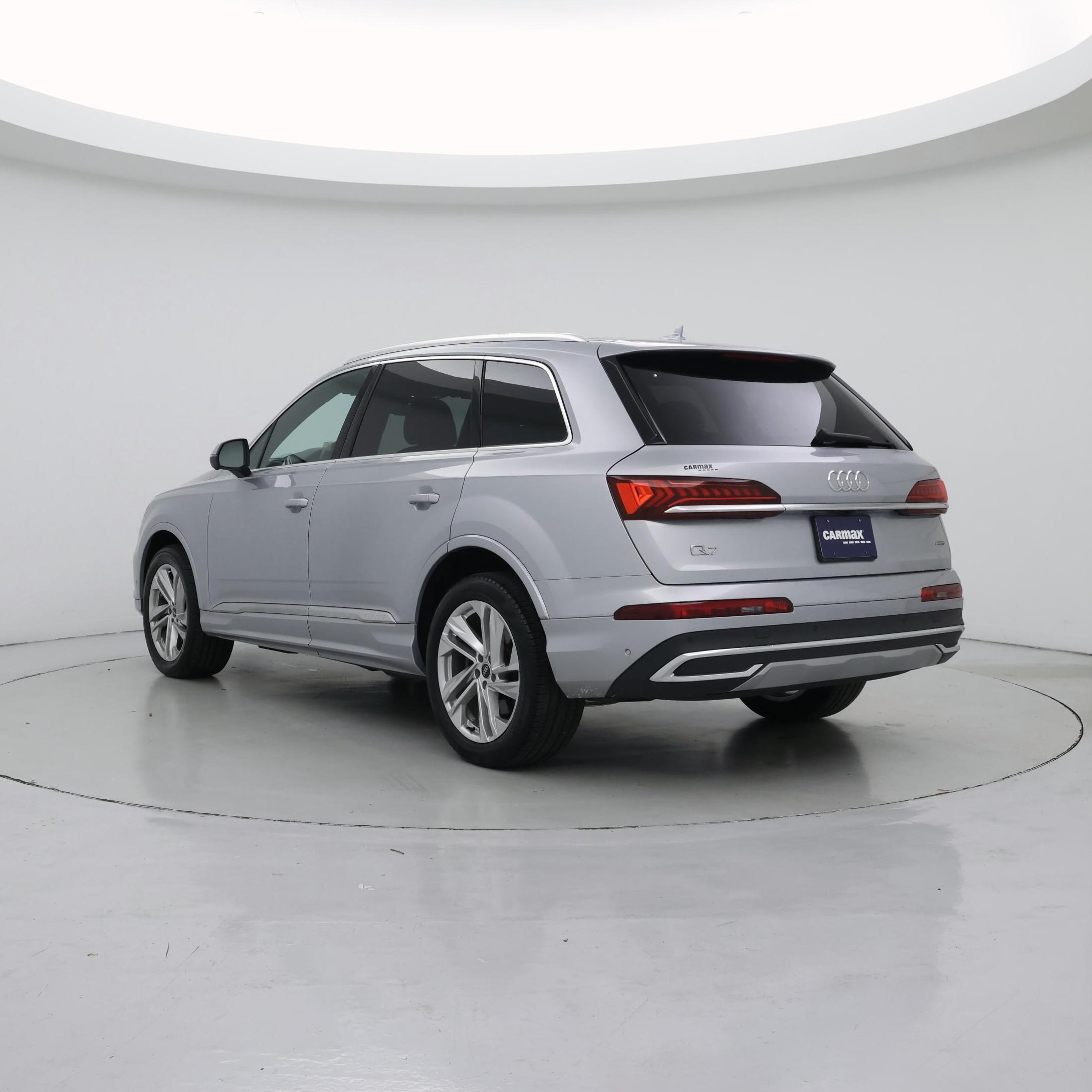Thumbnail: 2021 Audi Q7 - 2